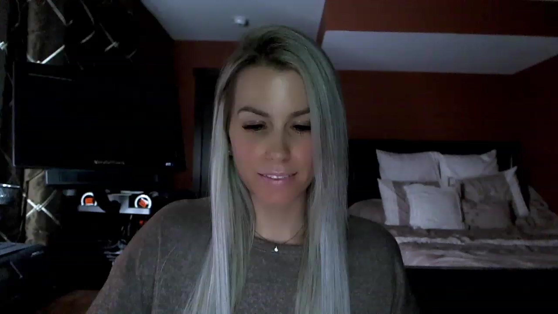 Gallery image thumbnail from Cora9's myfreecams stream on, 02/03/2023, 05:53 image 15 of 20