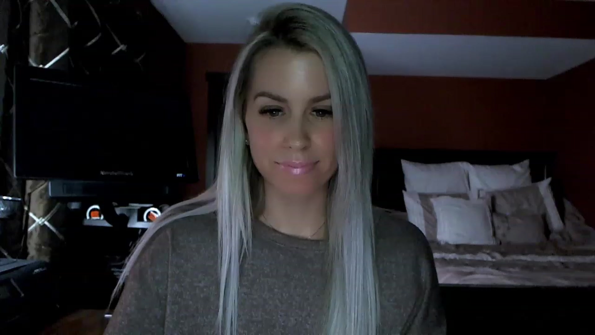 Gallery image thumbnail from Cora9's myfreecams stream on, 02/03/2023, 05:53 image 3 of 20