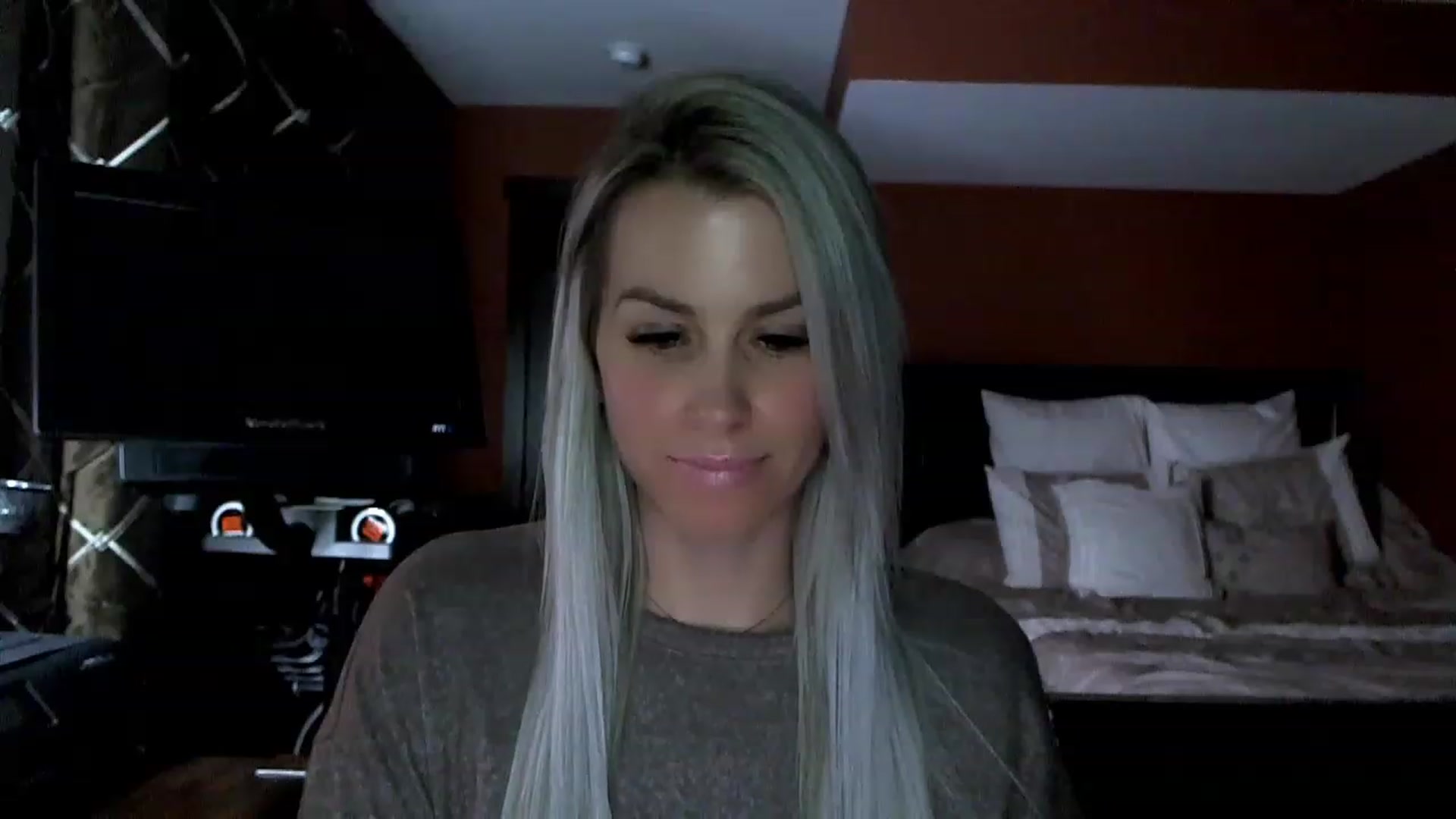 Gallery image thumbnail from Cora9's myfreecams stream on, 02/03/2023, 05:53 image 18 of 20