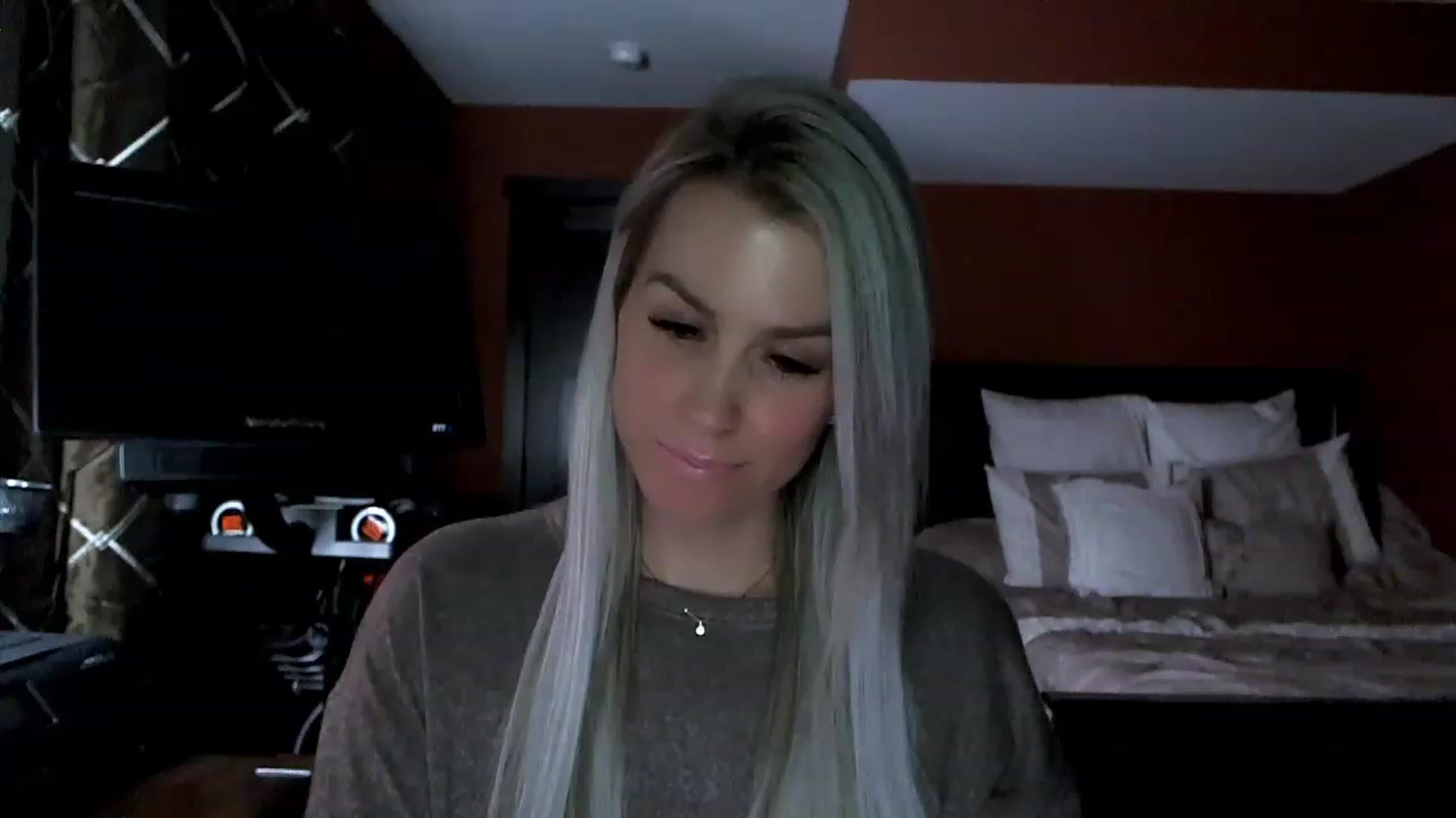 Gallery image thumbnail from Cora9's myfreecams stream on, 02/03/2023, 05:53 image 13 of 20