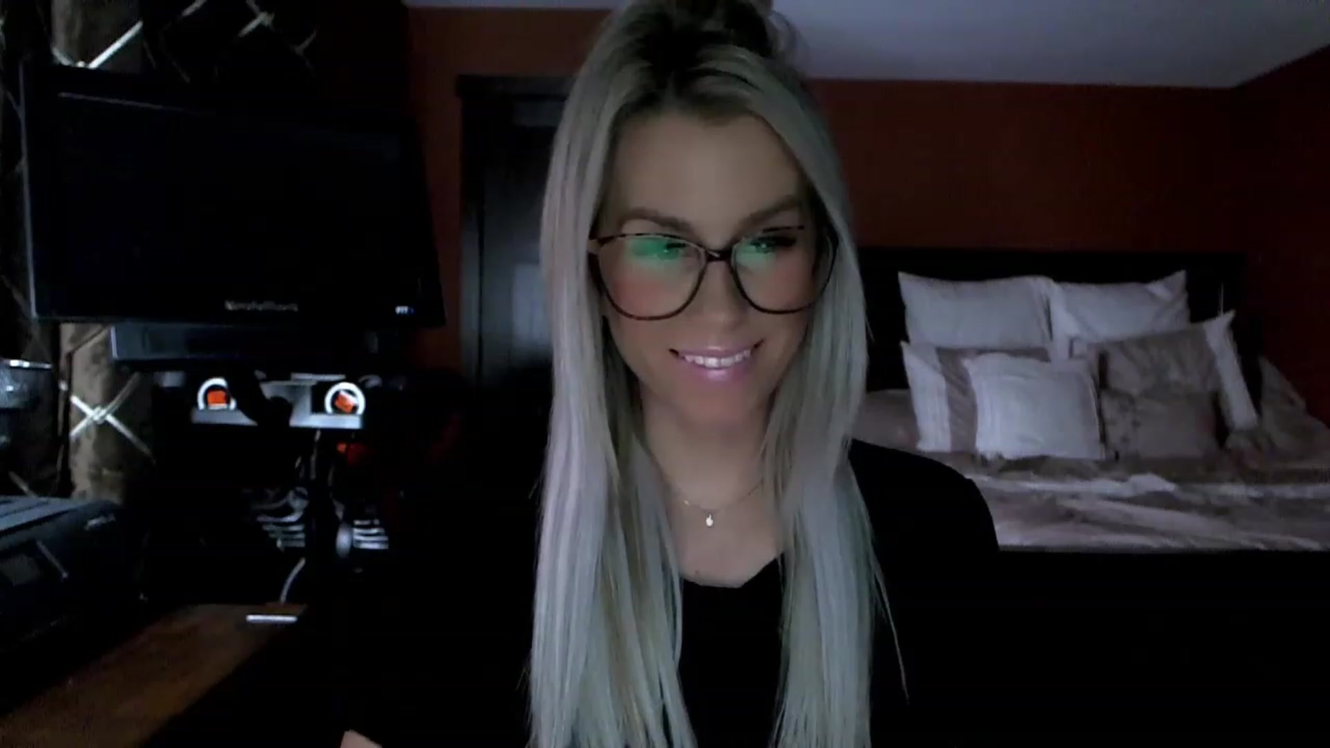 Gallery image thumbnail from Cora9's myfreecams stream on, 02/07/2023, 04:47 image 19 of 20