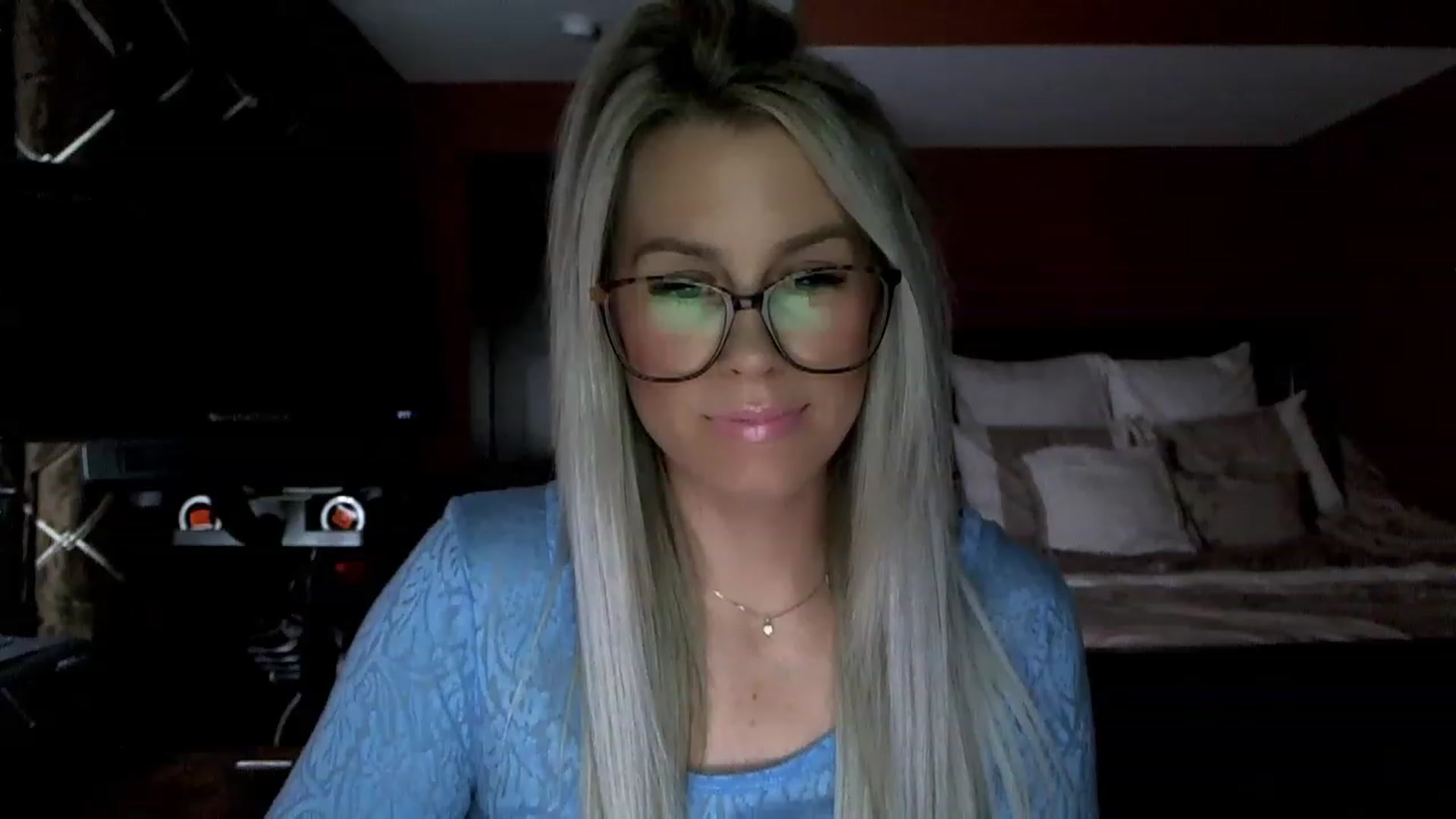 Gallery image thumbnail from Cora9's myfreecams stream on, 02/09/2023, 05:20 image 20 of 20