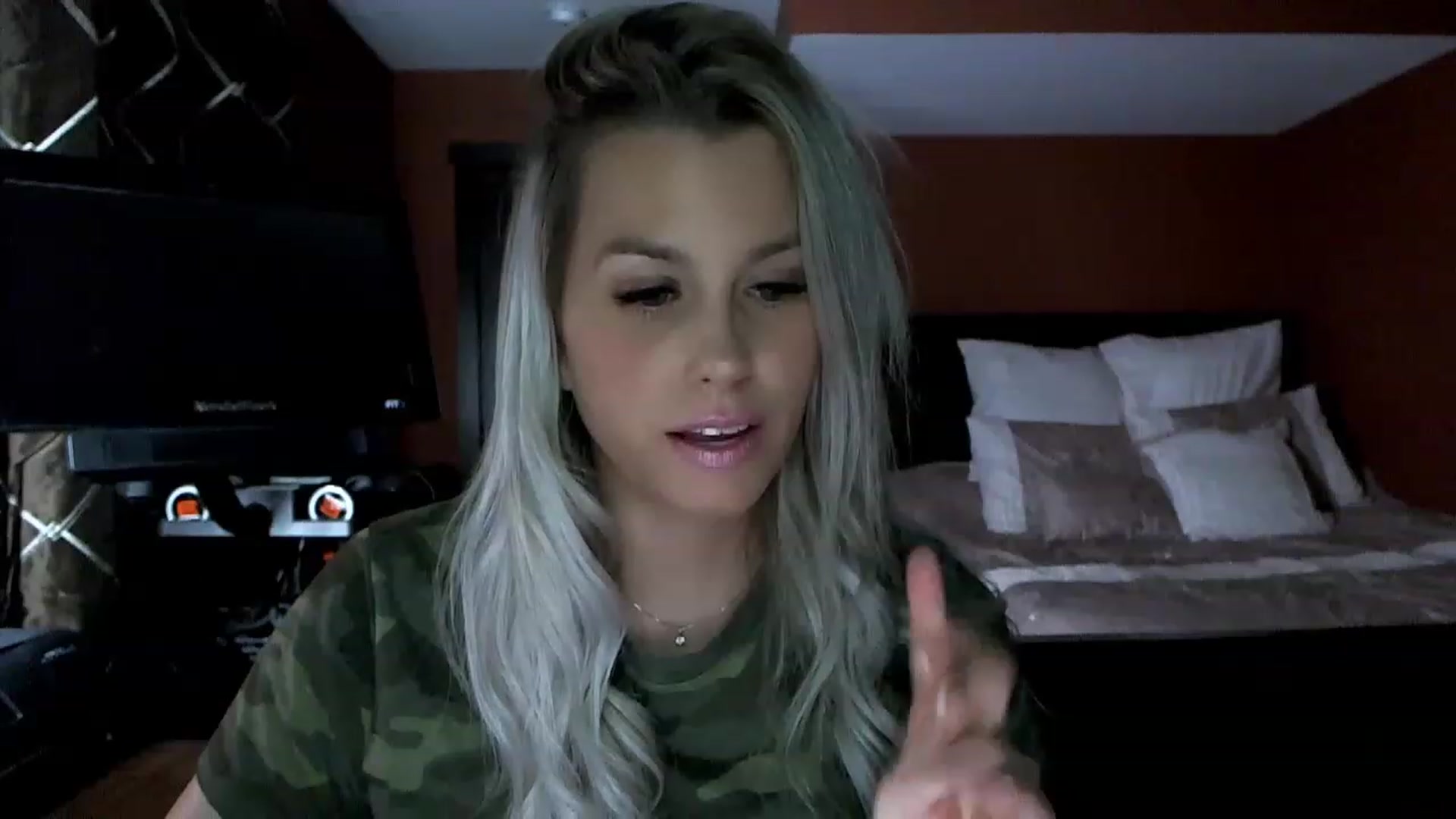 Gallery image thumbnail from Cora9's myfreecams stream on, 02/14/2023, 05:46 image 9 of 20
