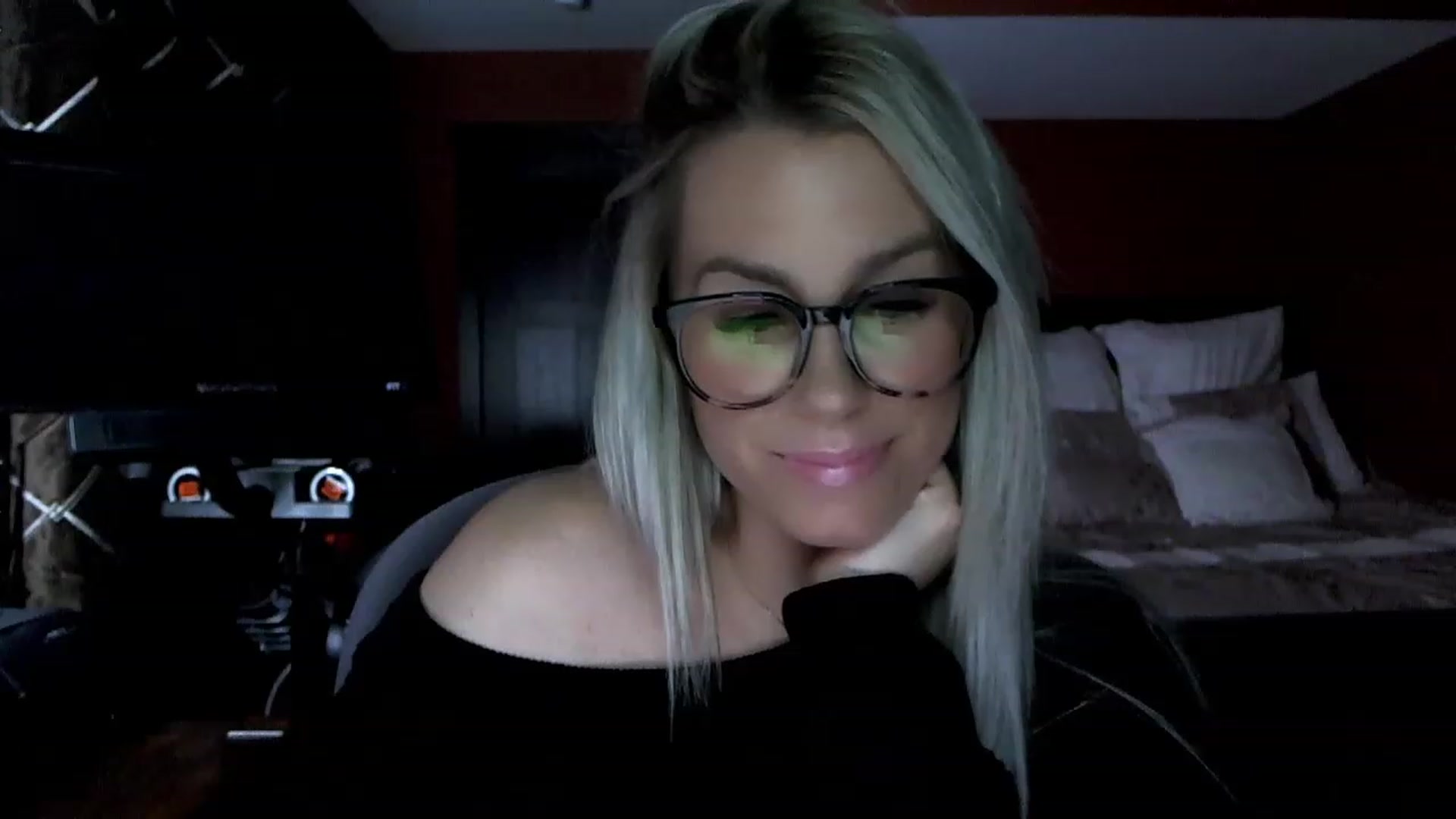 Gallery image thumbnail from Cora9's myfreecams stream on, 02/15/2023, 06:20 image 8 of 20