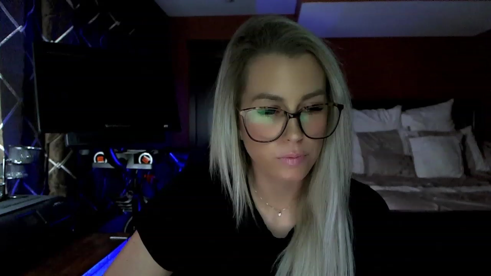 Gallery image thumbnail from Cora9's myfreecams stream on, 02/20/2023, 04:58 image 19 of 20