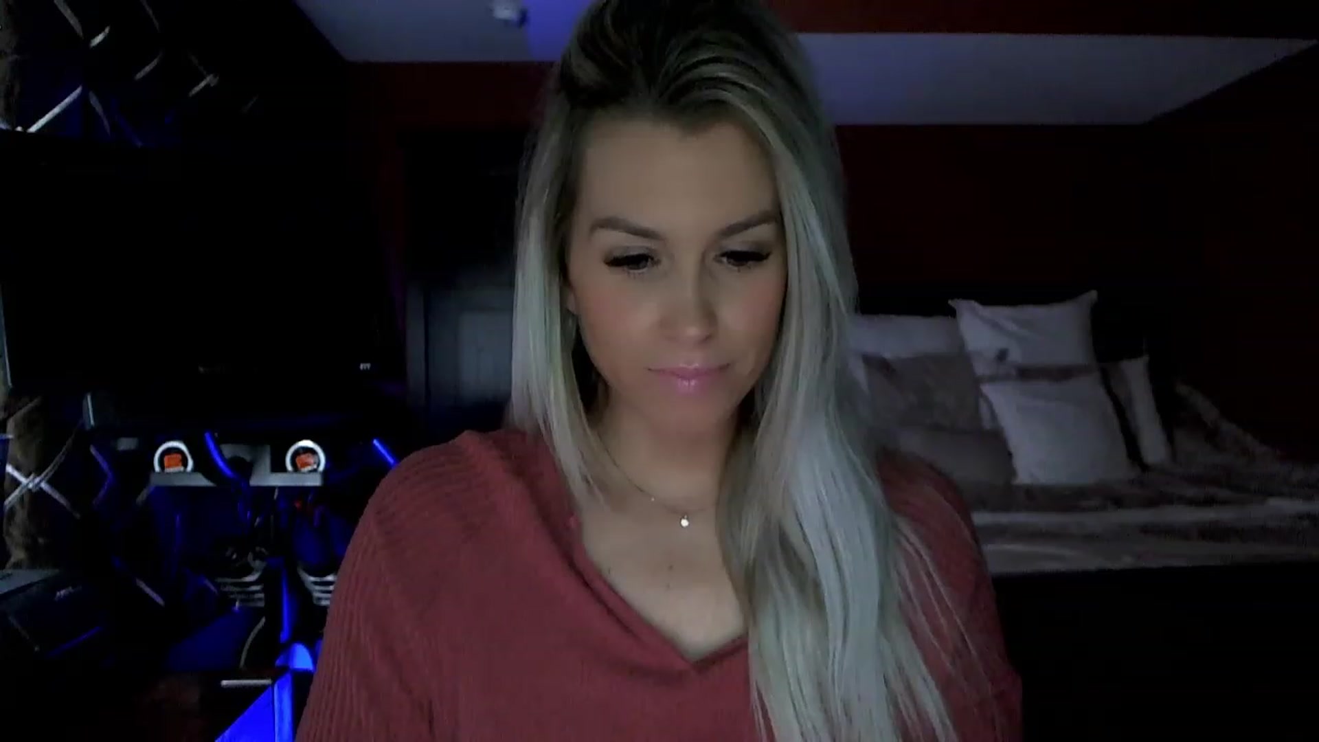 Gallery image thumbnail from Cora9's myfreecams stream on, 03/01/2023, 06:13 image 7 of 20