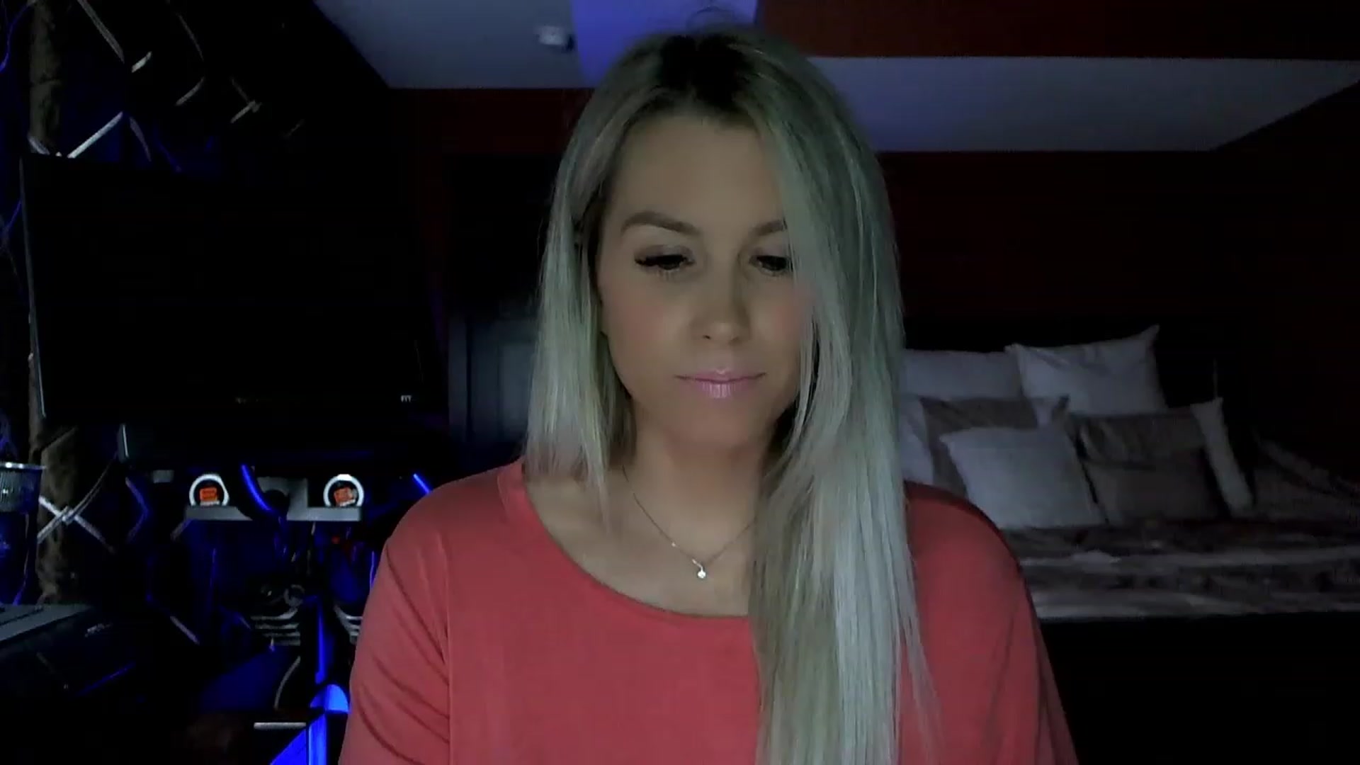 Gallery image thumbnail from Cora9's myfreecams stream on, 03/03/2023, 04:46 image 6 of 20