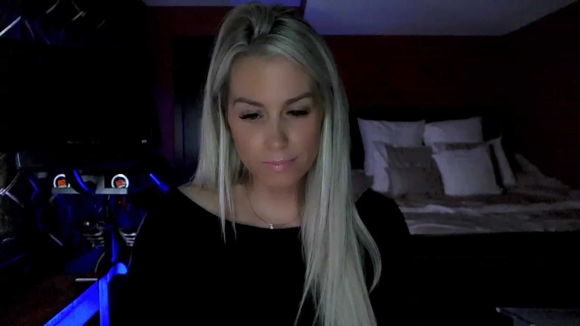Gallery image thumbnail from Cora9's myfreecams stream on, 03/07/2023, 05:47 image 7 of 20