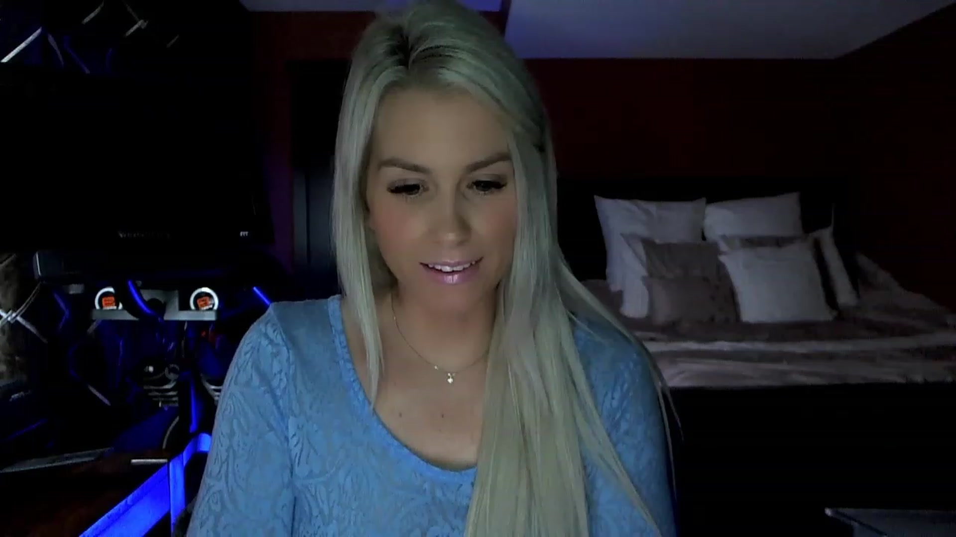 Gallery image thumbnail from Cora9's myfreecams stream on, 03/08/2023, 05:44 image 3 of 20