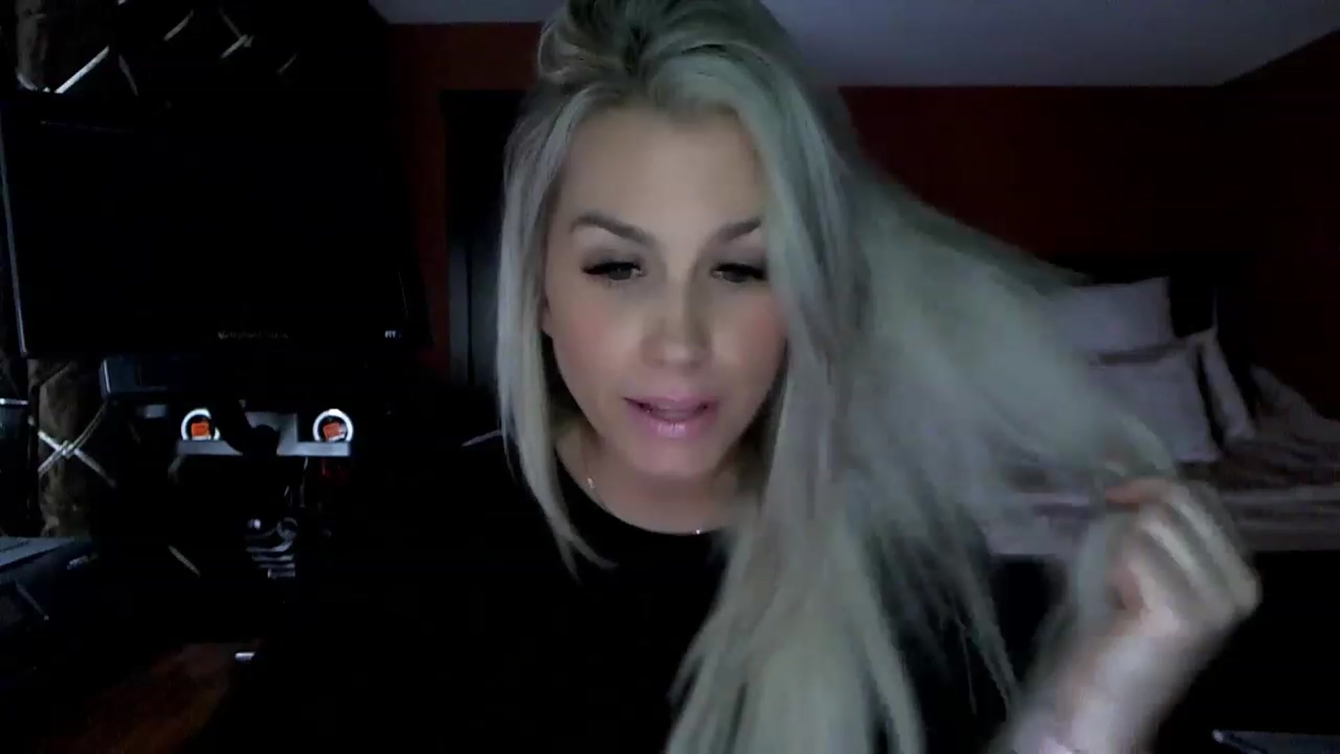 Gallery image thumbnail from Cora9's myfreecams stream on, 03/14/2023, 04:29 image 18 of 20