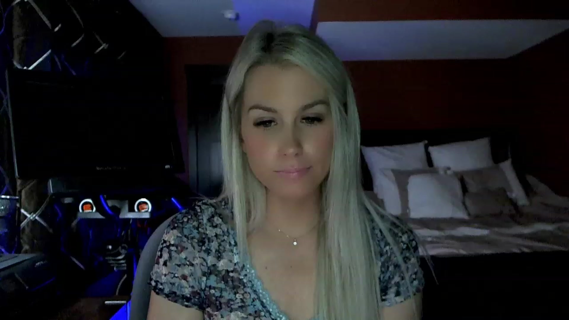 Gallery image thumbnail from Cora9's myfreecams stream on, 03/16/2023, 04:55 image 20 of 20
