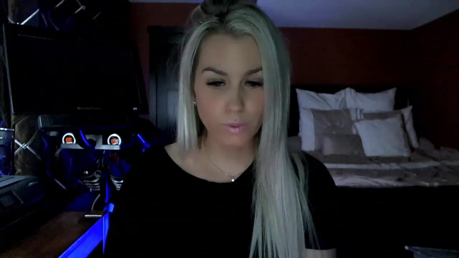 Gallery image thumbnail from Cora9's myfreecams stream on, 03/21/2023, 05:05 image 2 of 20
