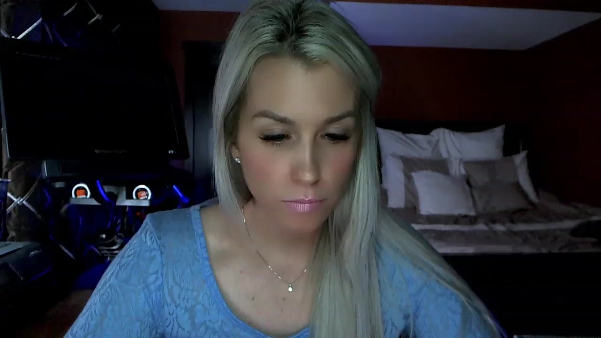 Gallery image thumbnail from Cora9's myfreecams stream on, 03/28/2023, 05:21 image 12 of 20