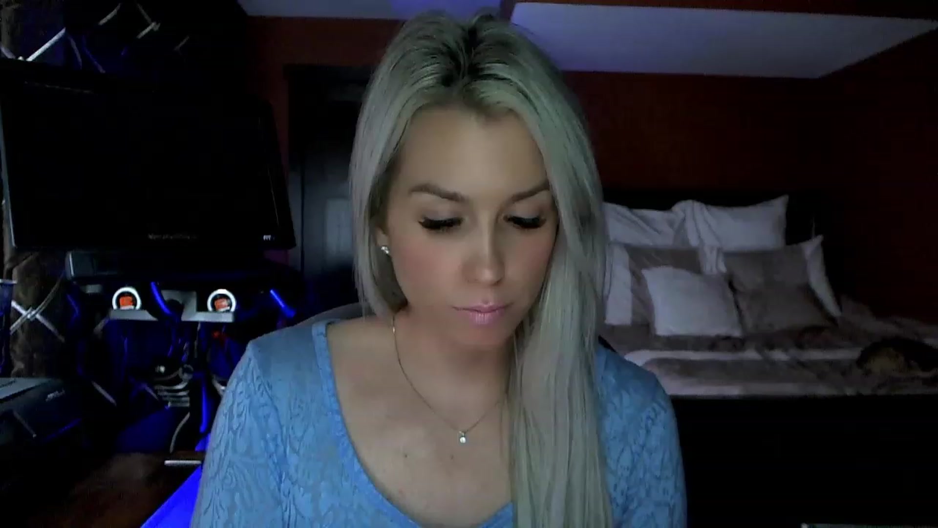 Gallery image thumbnail from Cora9's myfreecams stream on, 03/28/2023, 05:21 image 16 of 20