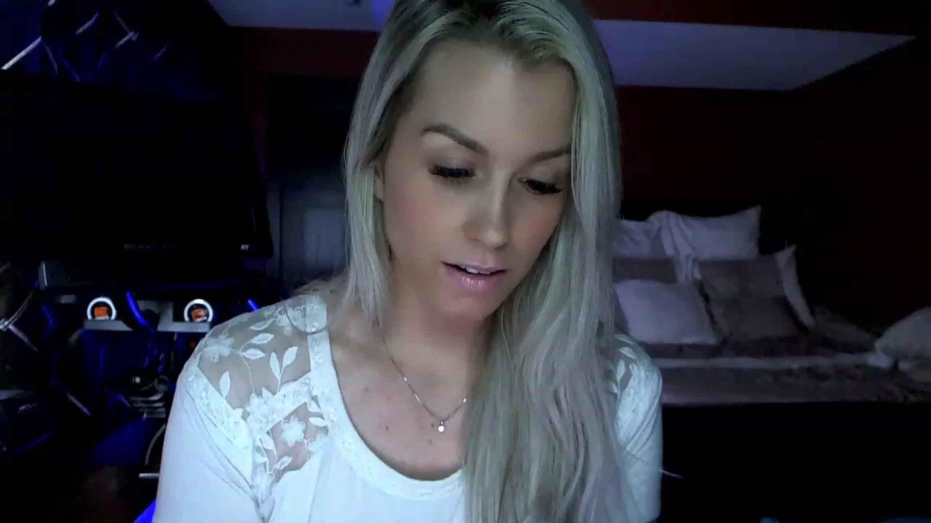 Gallery image thumbnail from Cora9's myfreecams stream on, 04/05/2023, 05:04 image 19 of 20