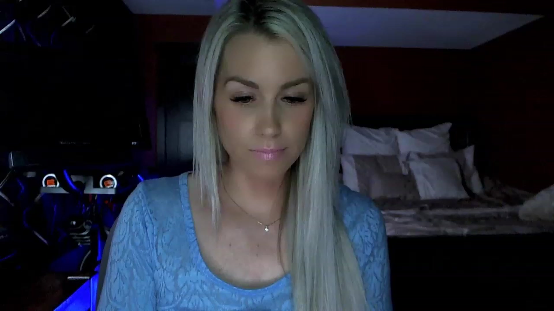Gallery image thumbnail from Cora9's myfreecams stream on, 04/14/2023, 04:10 image 13 of 20