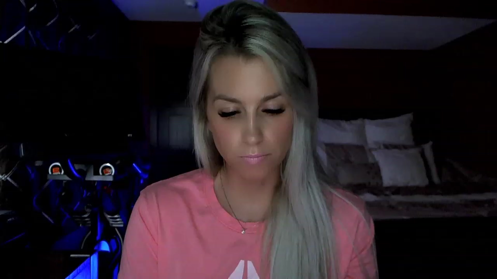 Gallery image thumbnail from Cora9's myfreecams stream on, 04/21/2023, 04:19 image 14 of 20