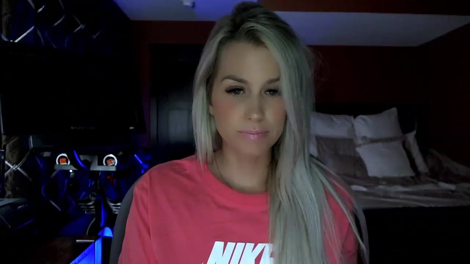 Gallery image thumbnail from Cora9's myfreecams stream on, 04/27/2023, 04:30 image 4 of 20