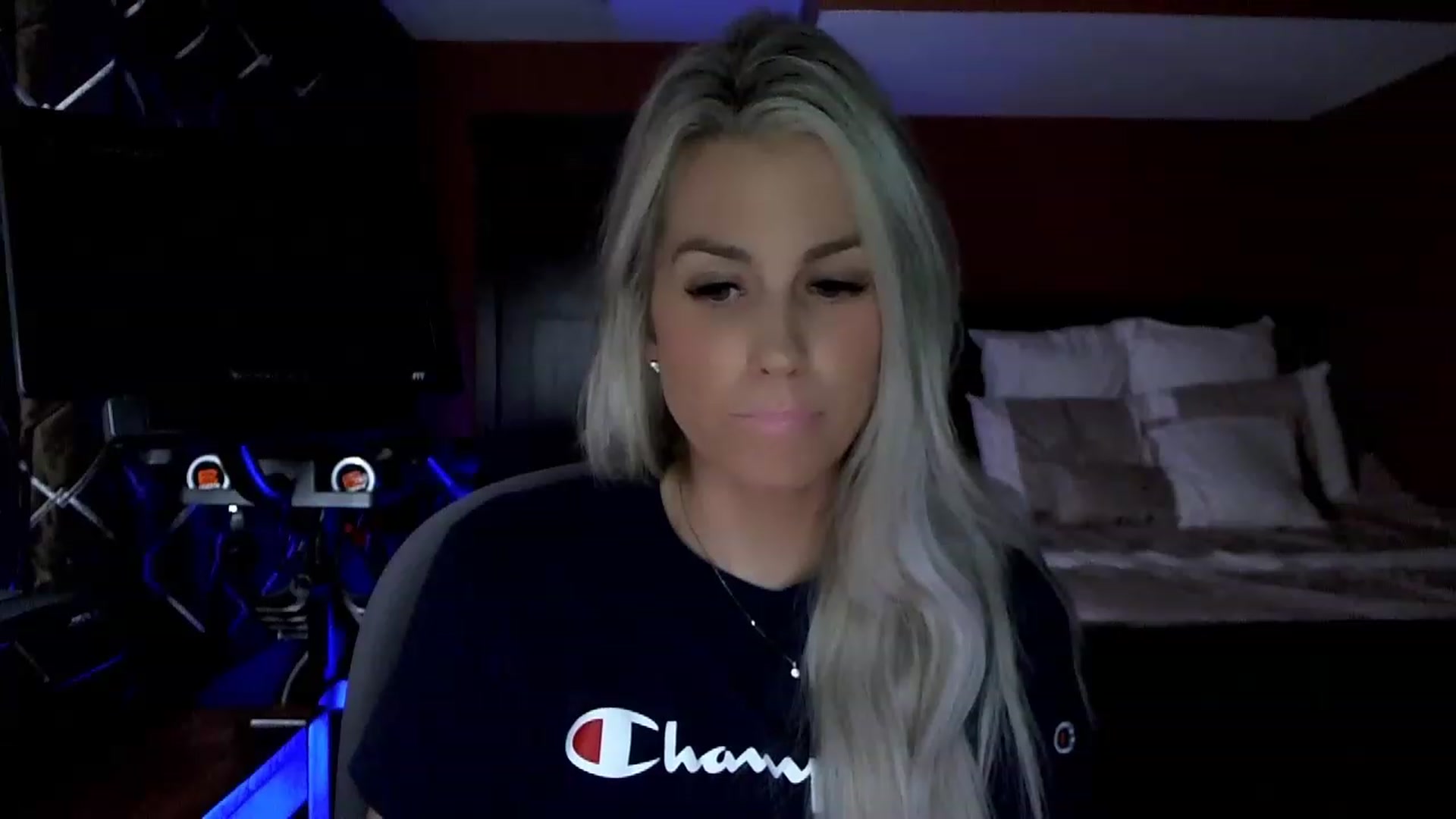 Gallery image thumbnail from Cora9's myfreecams stream on, 05/02/2023, 04:17 image 10 of 20