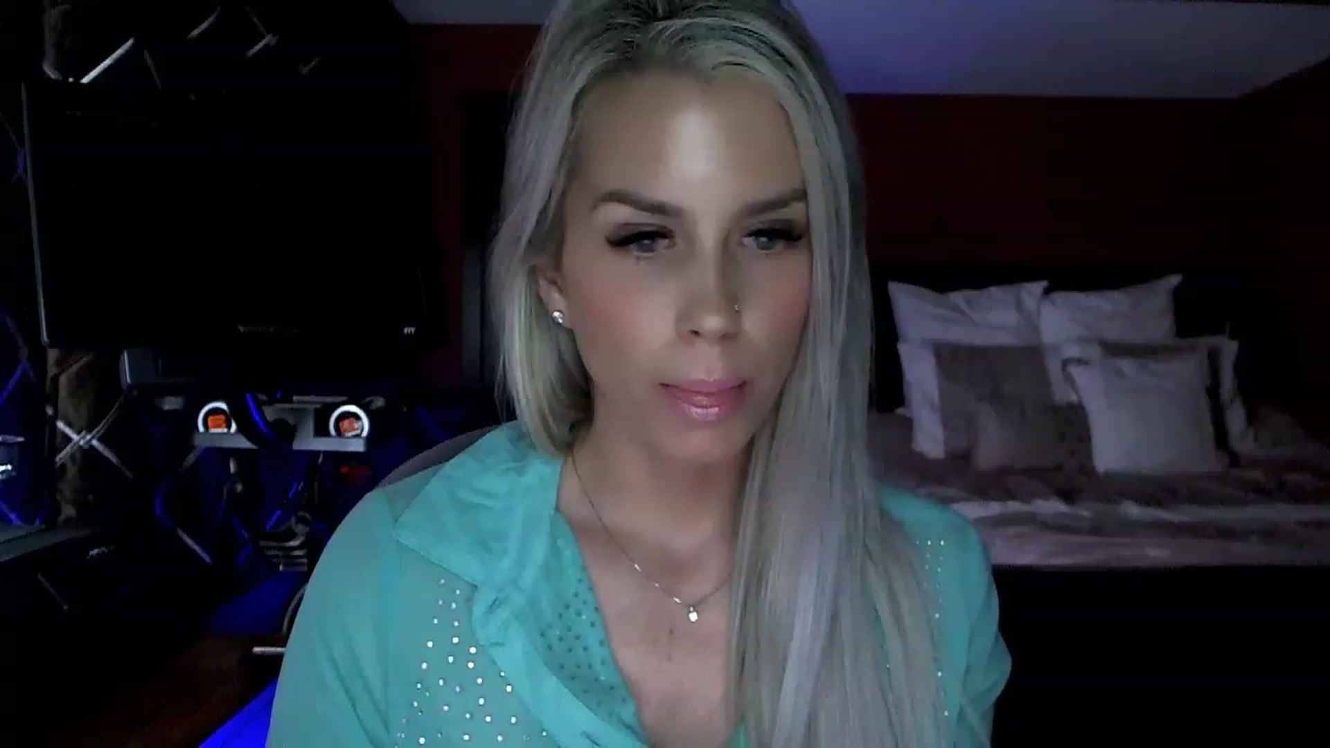 Gallery image thumbnail from Cora9's myfreecams stream on, 05/10/2023, 04:52 image 5 of 20