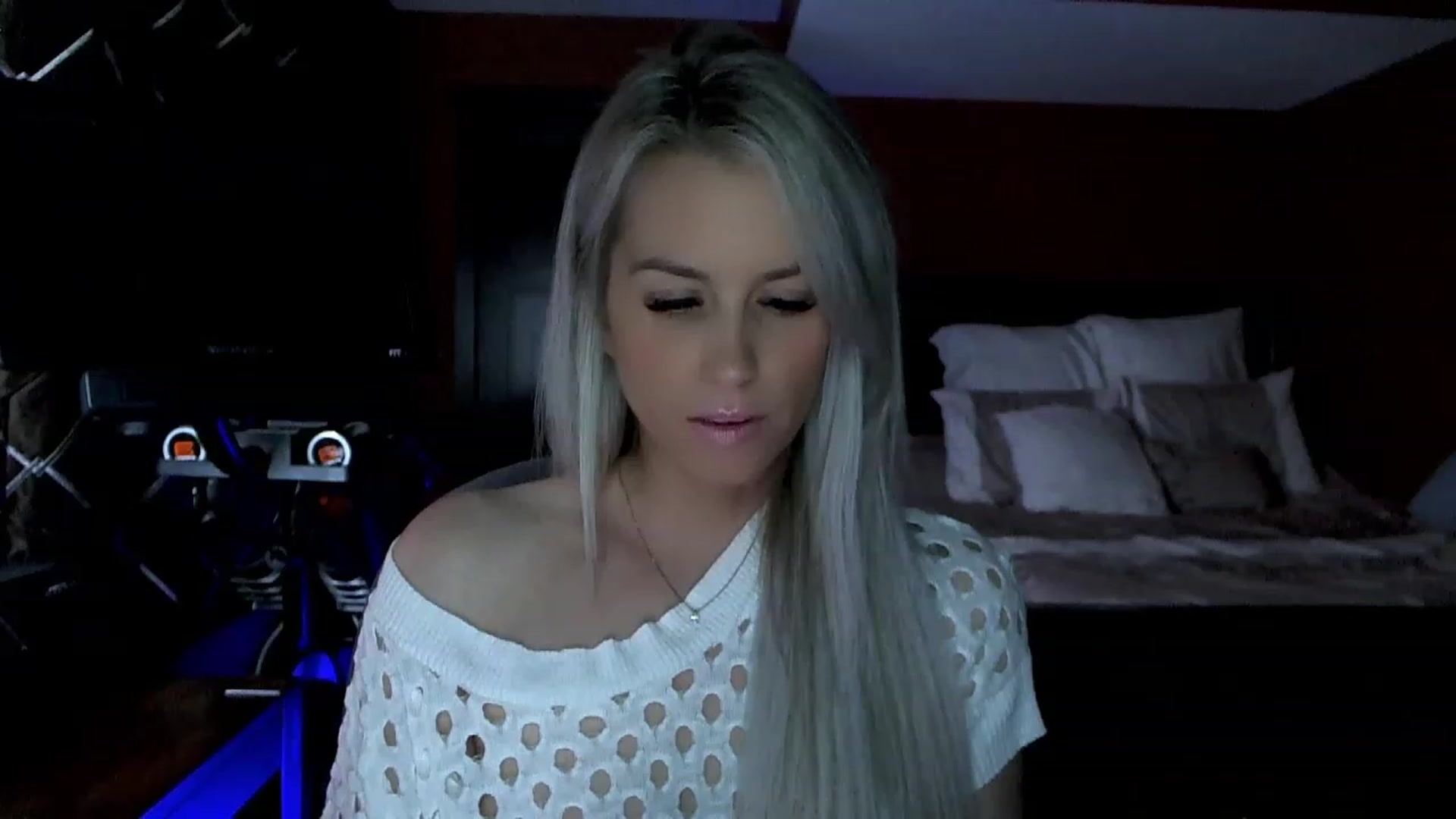 Gallery image thumbnail from Cora9's myfreecams stream on, 05/12/2023, 05:02 image 13 of 20