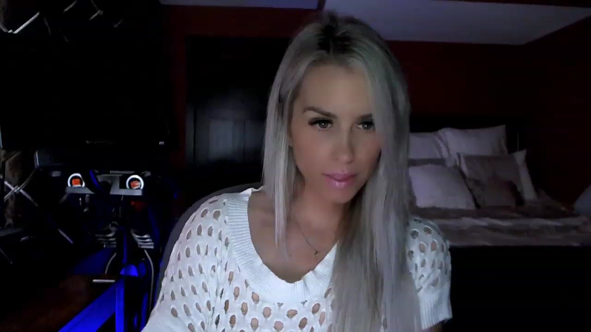 Gallery image thumbnail from Cora9's myfreecams stream on, 05/12/2023, 05:02 image 3 of 20