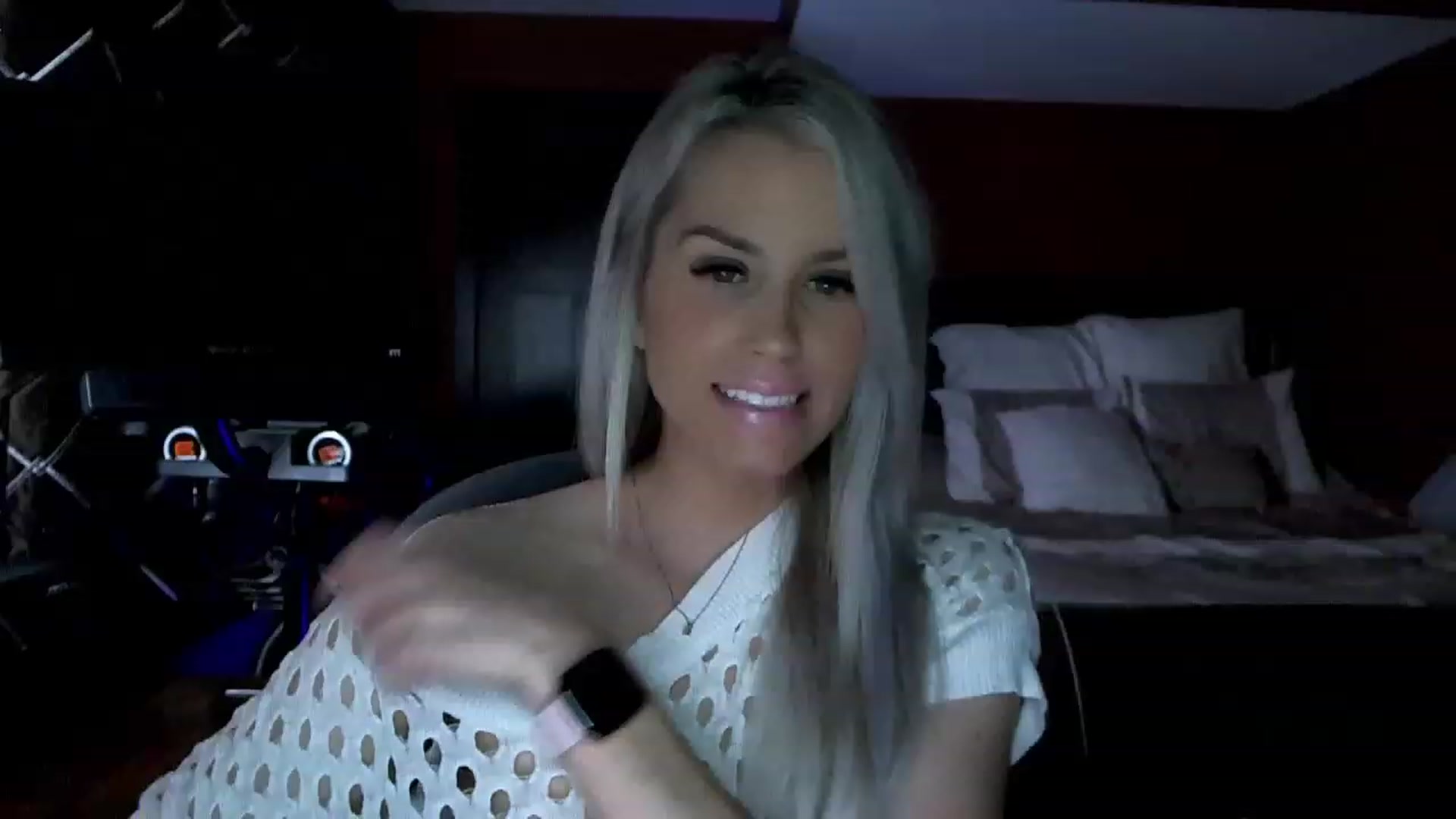 Gallery image thumbnail from Cora9's myfreecams stream on, 05/12/2023, 05:02 image 18 of 20