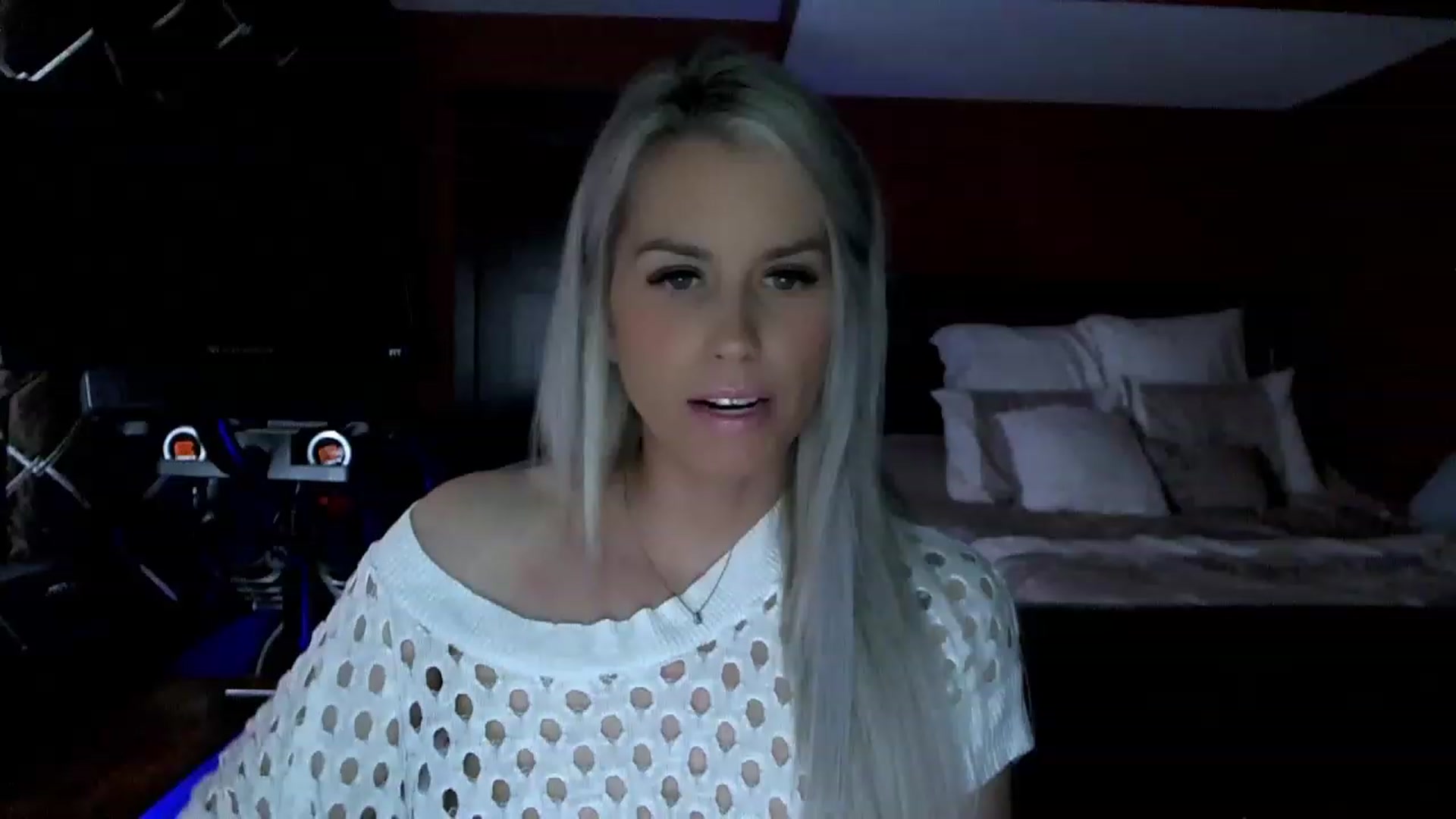 Gallery image thumbnail from Cora9's myfreecams stream on, 05/12/2023, 05:02 image 17 of 20