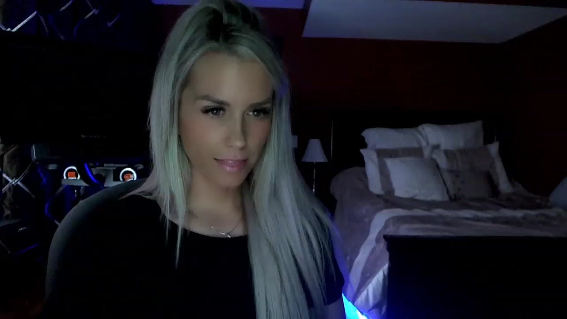 Gallery image thumbnail from Cora9's myfreecams stream on, 05/15/2023, 05:11 image 4 of 20