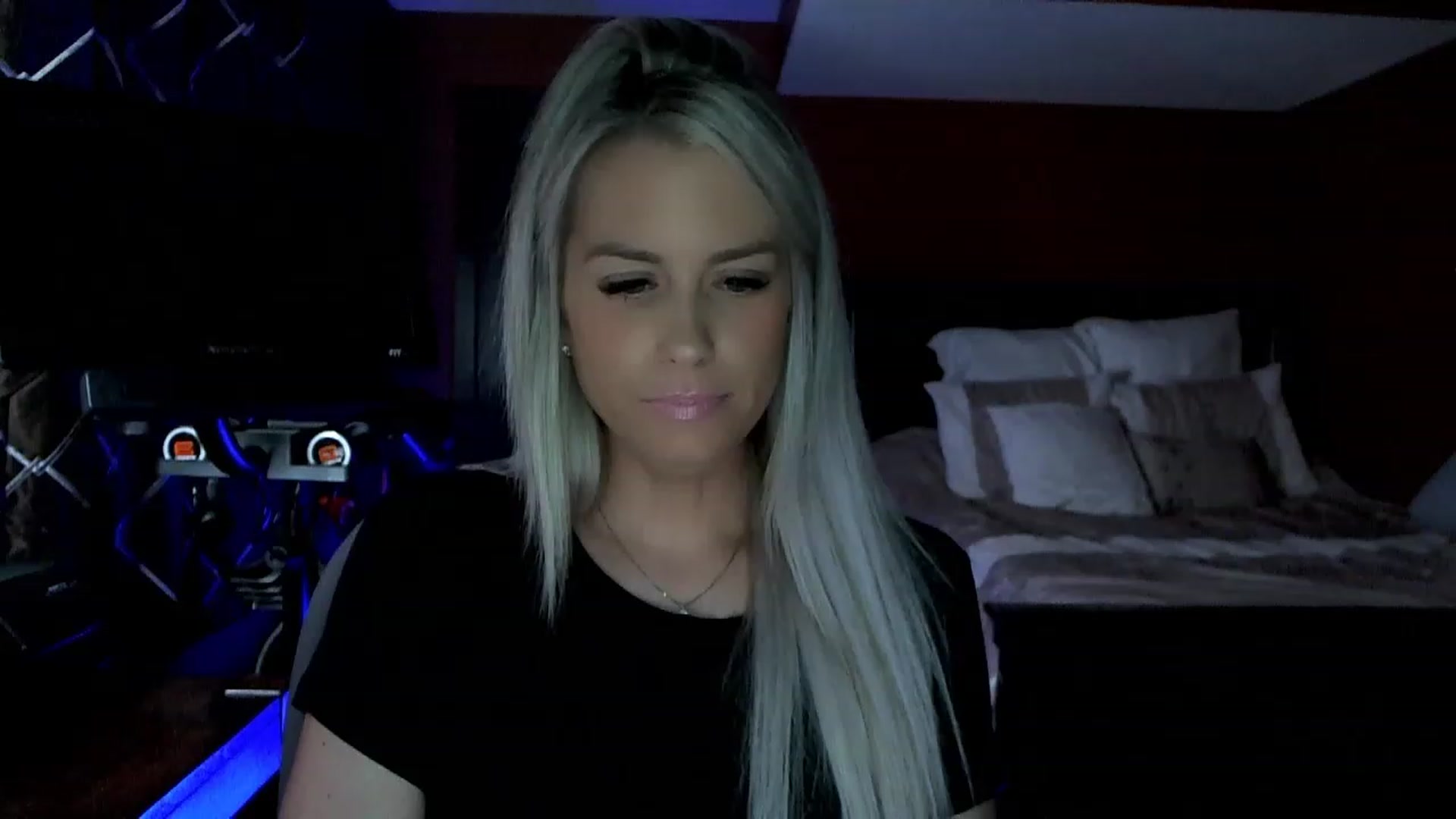 Gallery image thumbnail from Cora9's myfreecams stream on, 05/15/2023, 05:11 image 11 of 20