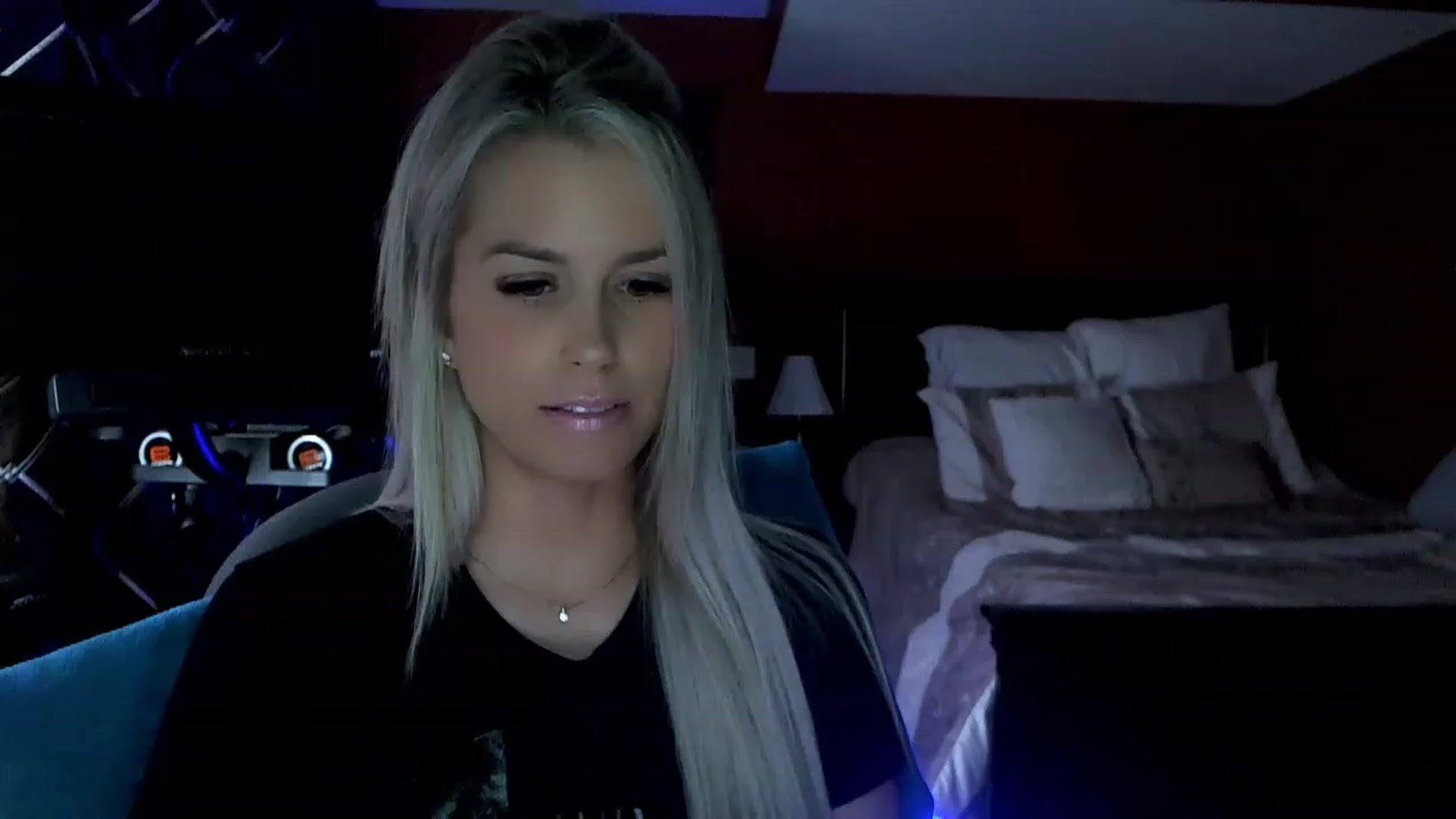 Gallery image thumbnail from Cora9's myfreecams stream on, 05/16/2023, 06:18 image 1 of 20