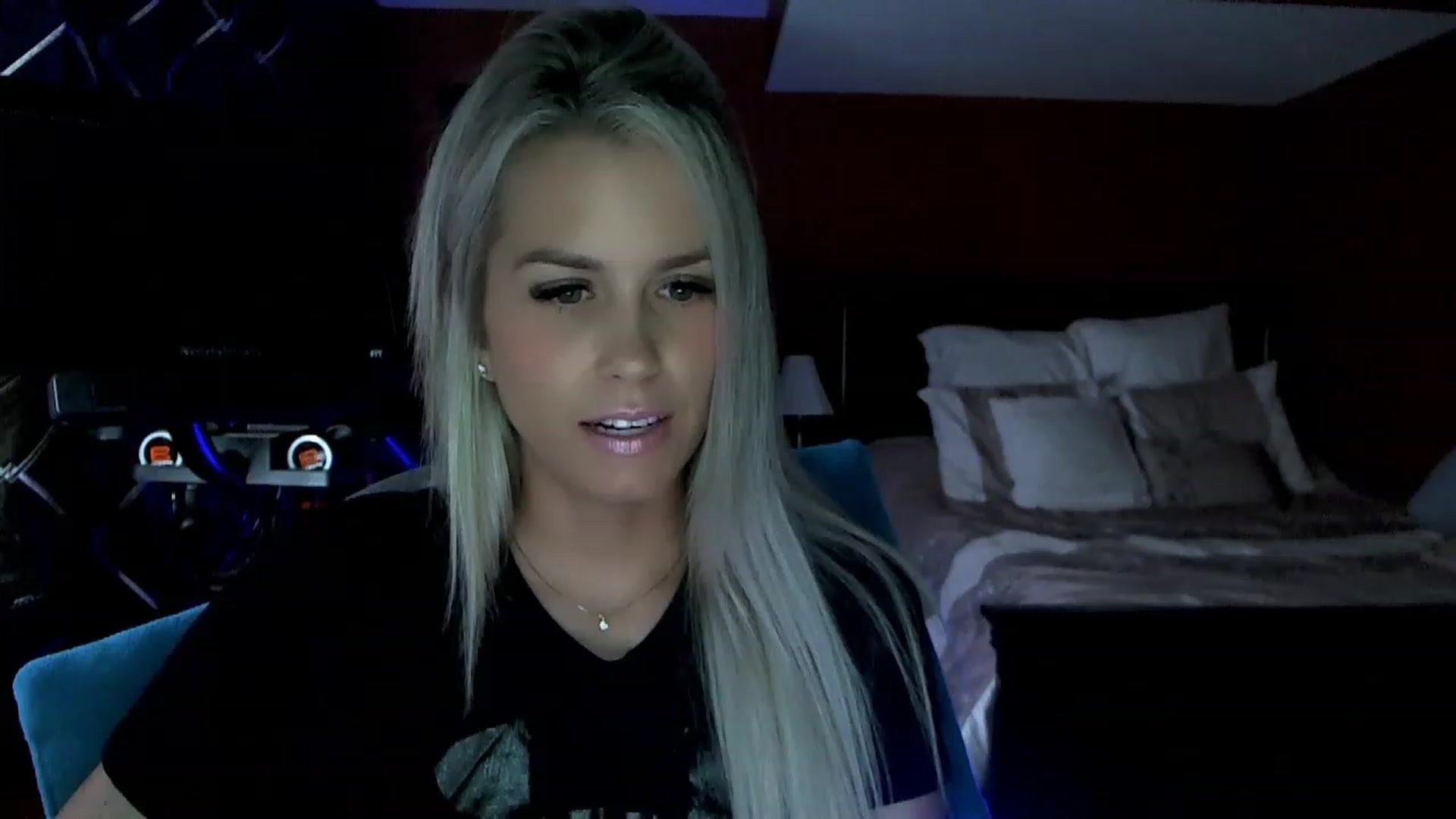 Gallery image thumbnail from Cora9's myfreecams stream on, 05/16/2023, 06:18 image 2 of 20