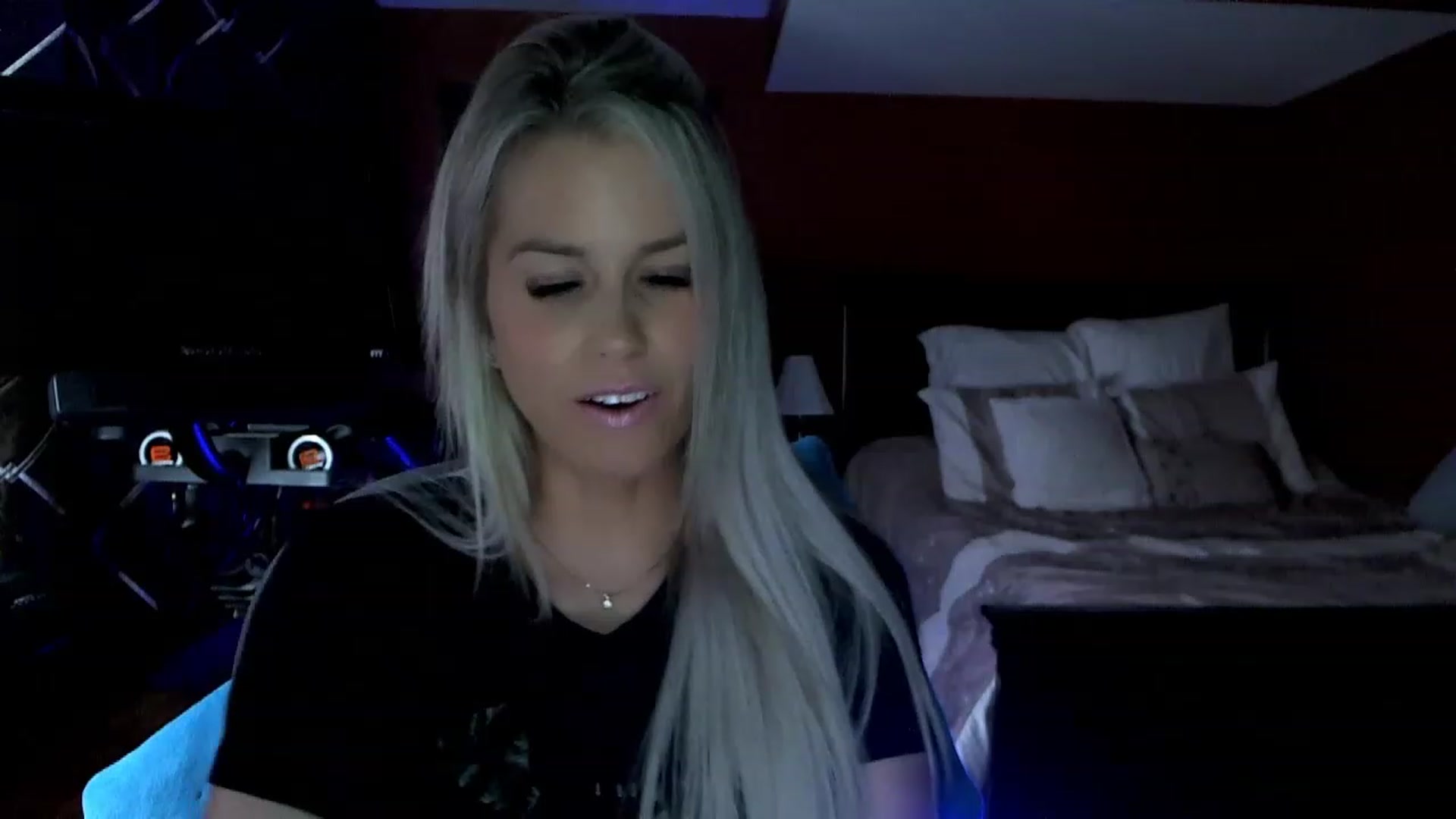 Gallery image thumbnail from Cora9's myfreecams stream on, 05/16/2023, 06:18 image 11 of 20