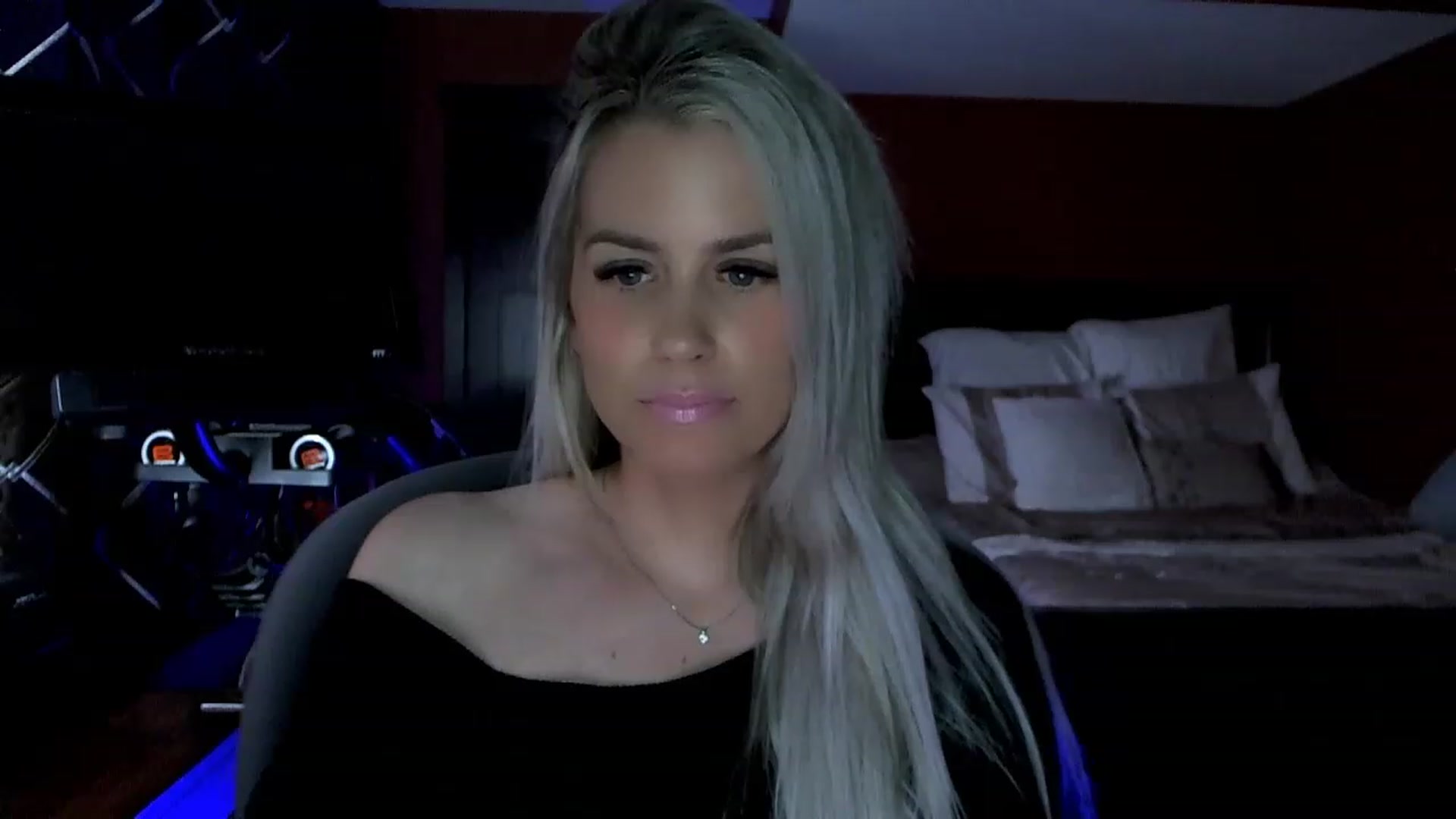 Gallery image thumbnail from Cora9's myfreecams stream on, 05/17/2023, 04:49 image 20 of 20