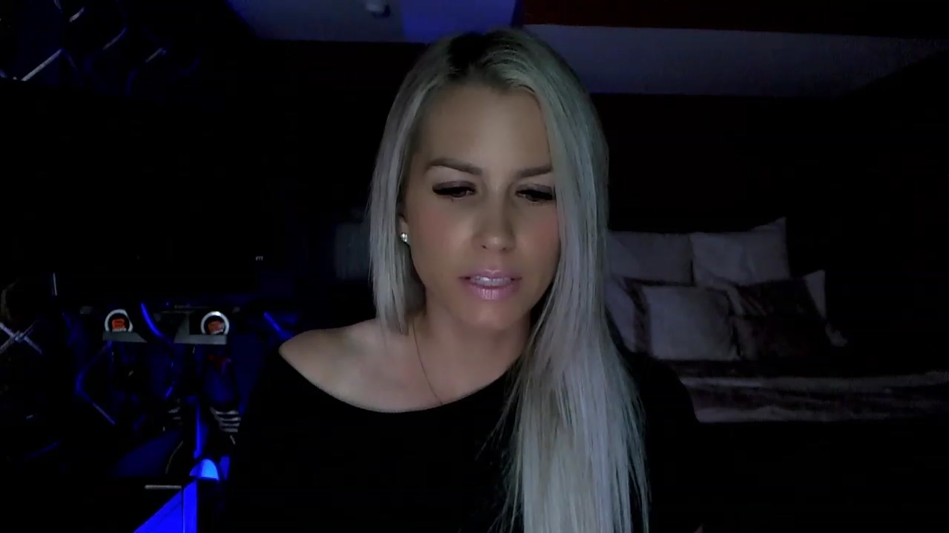Gallery image thumbnail from Cora9's myfreecams stream on, 06/01/2023, 04:32 image 10 of 20