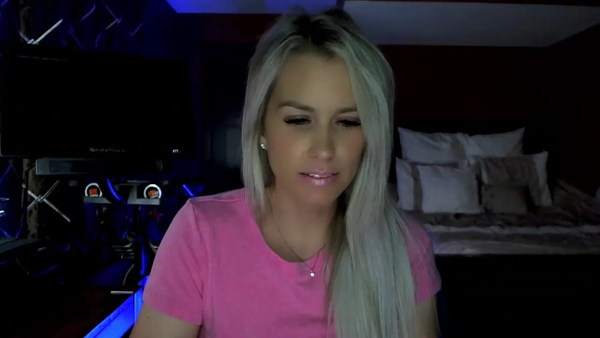Gallery image thumbnail from Cora9's myfreecams stream on, 06/15/2023, 04:49 image 5 of 20