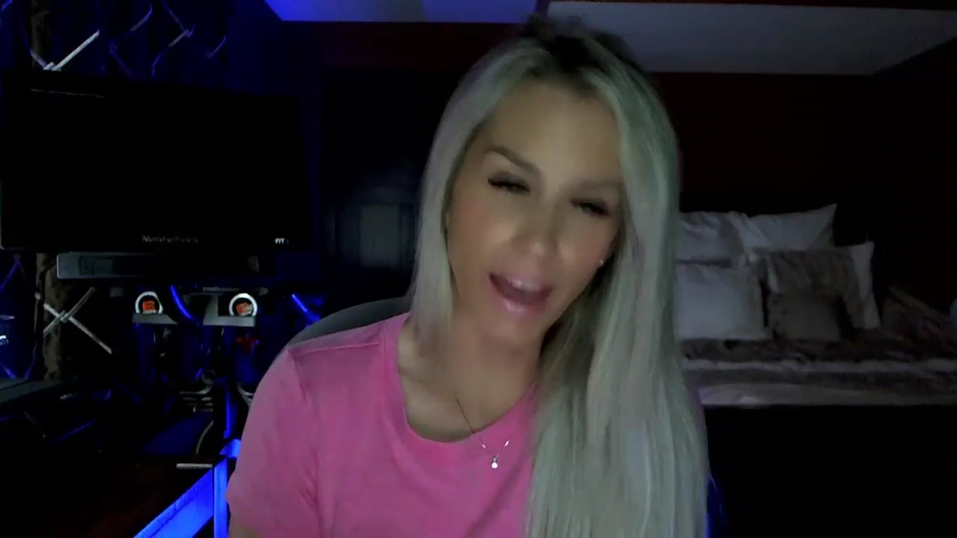 Gallery image thumbnail from Cora9's myfreecams stream on, 06/15/2023, 04:49 image 10 of 20
