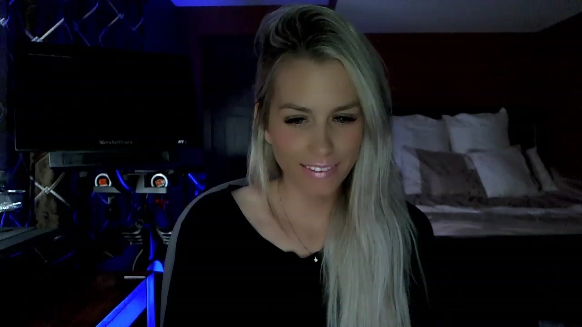Gallery image thumbnail from Cora9's myfreecams stream on, 06/21/2023, 05:07 image 16 of 20