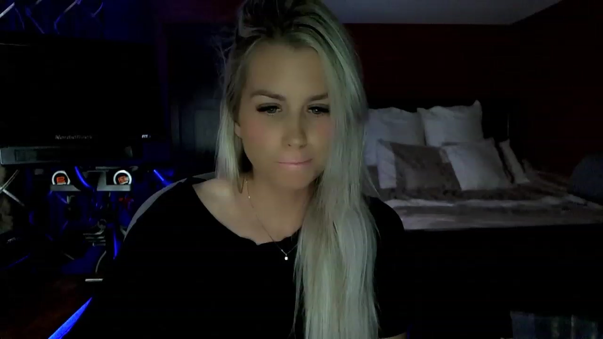 Gallery image thumbnail from Cora9's myfreecams stream on, 06/21/2023, 05:07 image 1 of 20