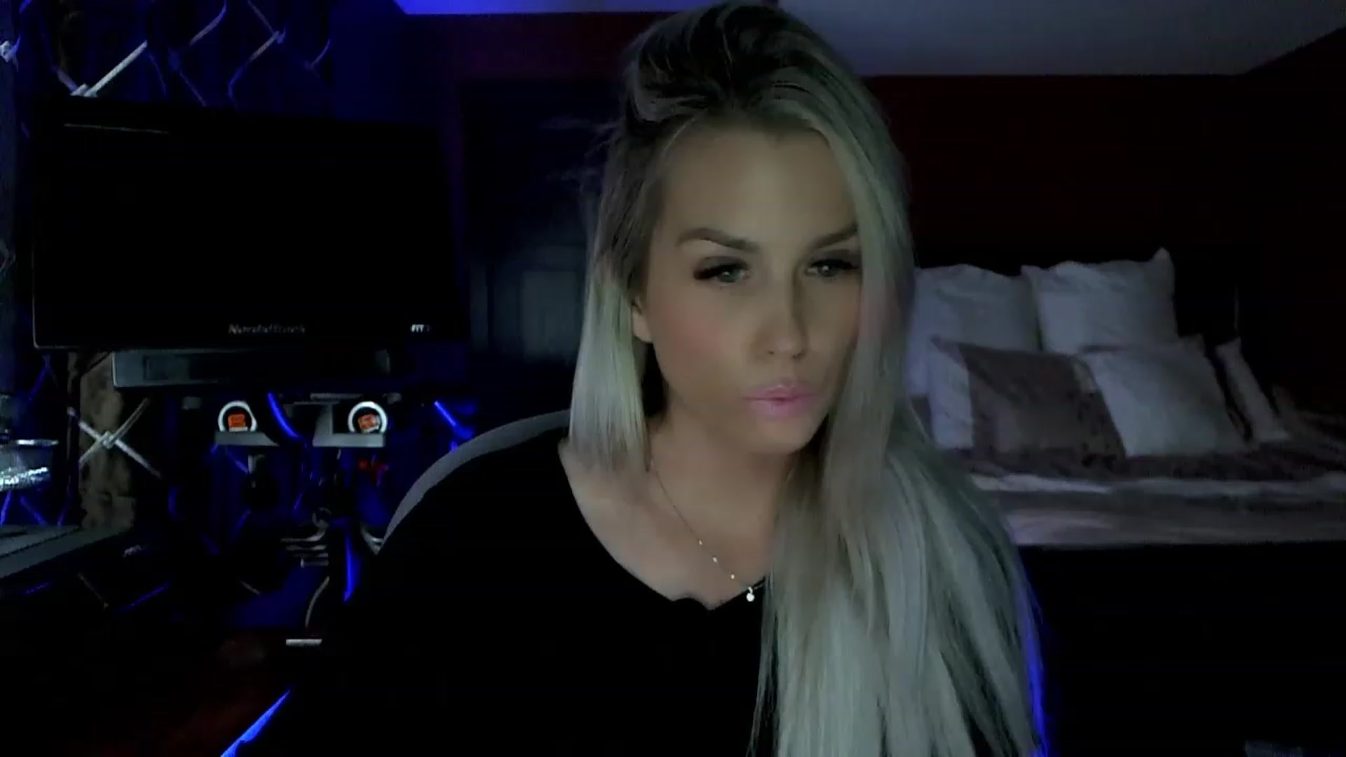 Gallery image thumbnail from Cora9's myfreecams stream on, 06/21/2023, 05:07 image 3 of 20