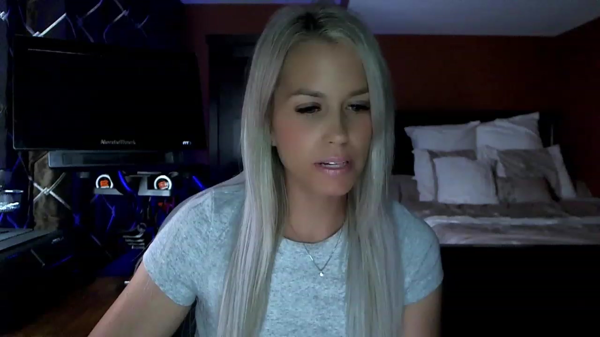 Gallery image thumbnail from Cora9's myfreecams stream on, 07/20/2023, 05:28 image 3 of 20