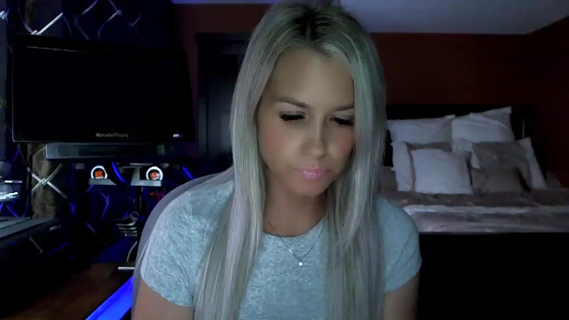 Gallery image thumbnail from Cora9's myfreecams stream on, 07/20/2023, 05:28 image 5 of 20