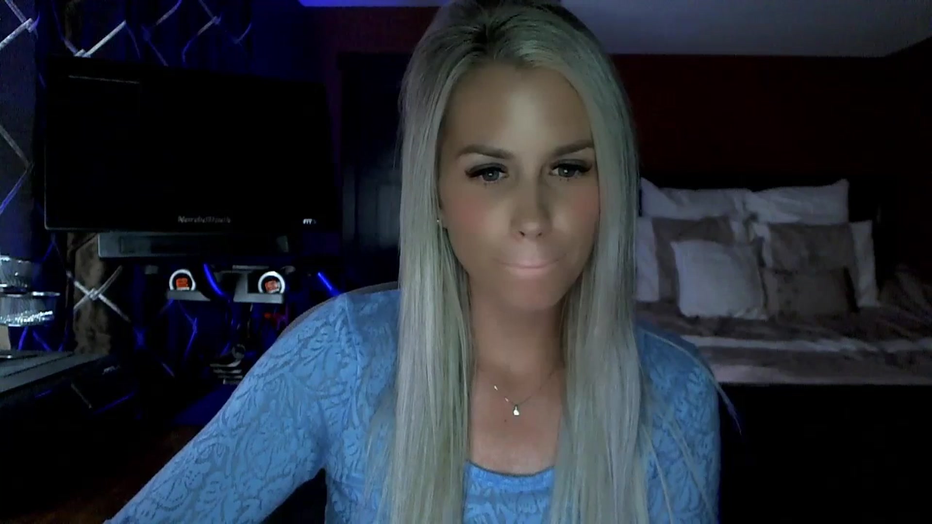 Gallery image thumbnail from Cora9's myfreecams stream on, 07/21/2023, 05:23 image 4 of 20