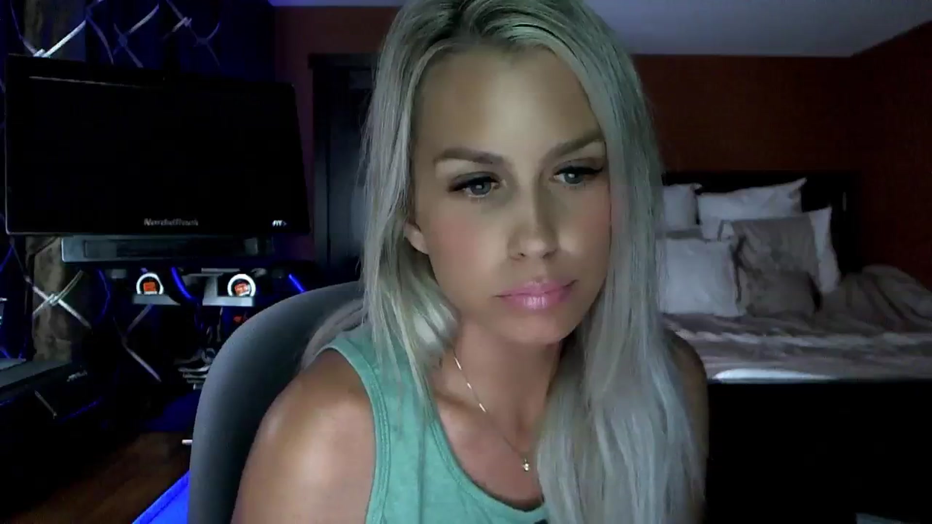 Gallery image thumbnail from Cora9's myfreecams stream on, 08/01/2023, 04:36 image 20 of 20