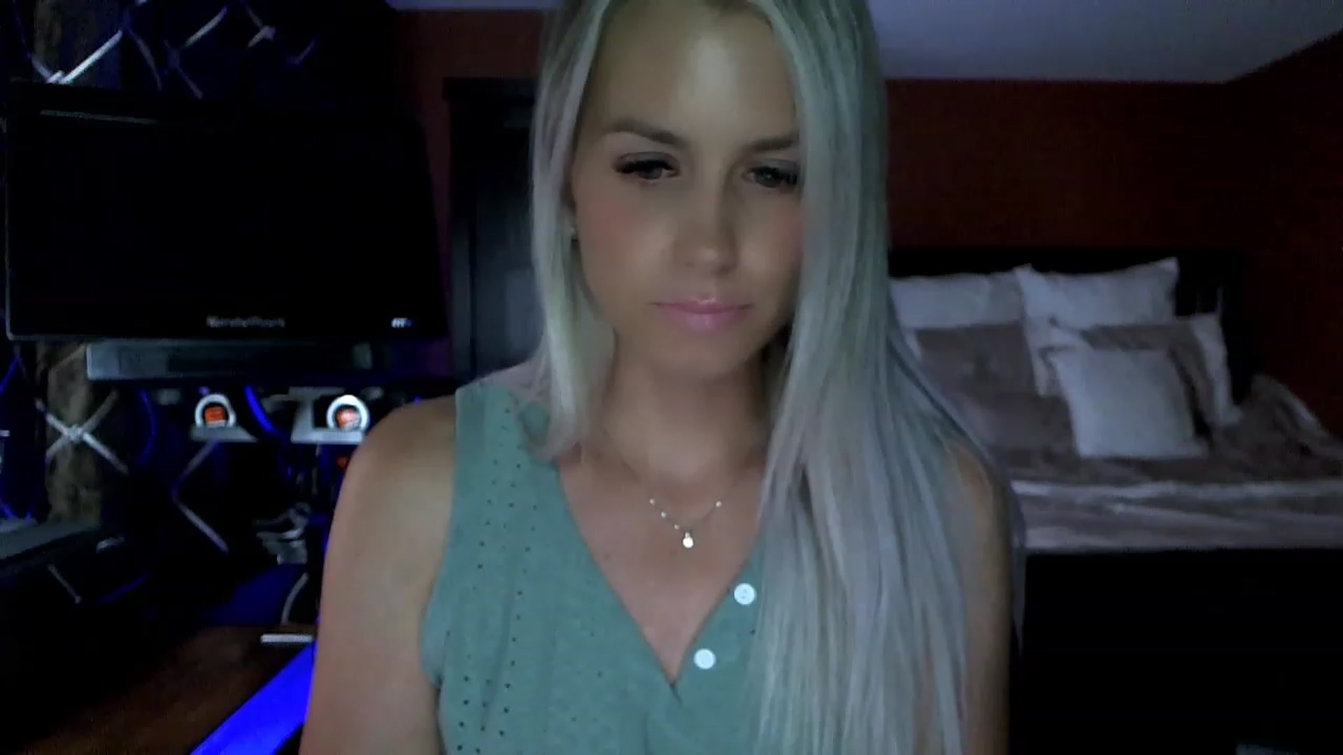 Gallery image thumbnail from Cora9's myfreecams stream on, 08/09/2023, 05:07 image 20 of 20