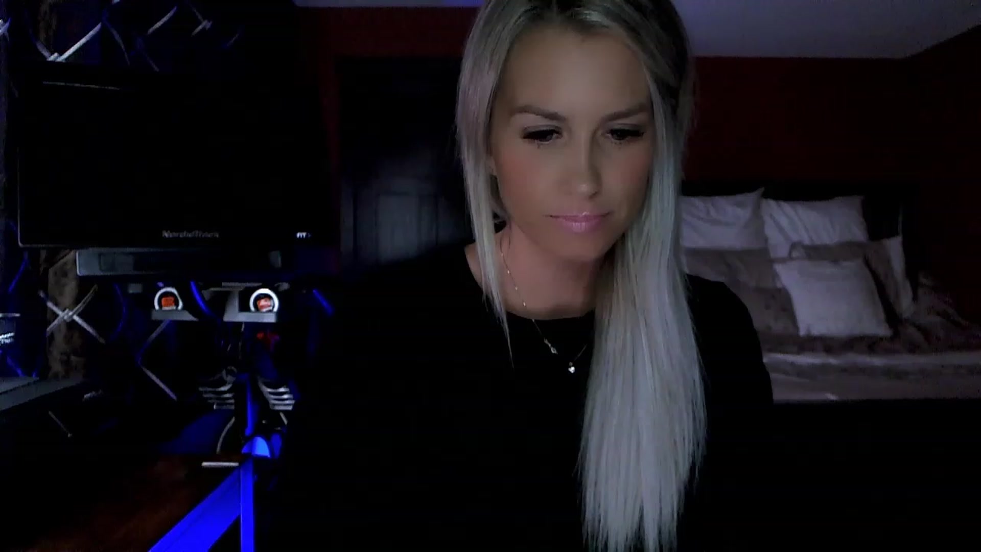 Gallery image thumbnail from Cora9's myfreecams stream on, 08/18/2023, 05:40 image 20 of 20