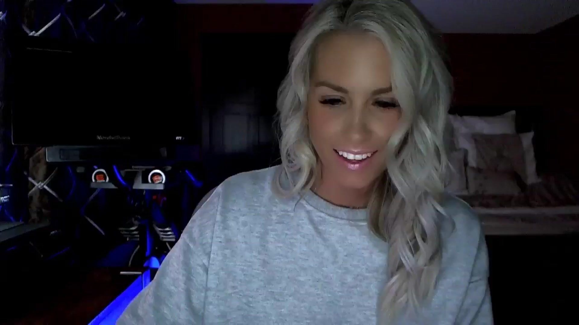 Gallery image thumbnail from Cora9's myfreecams stream on, 08/19/2023, 05:23 image 10 of 20