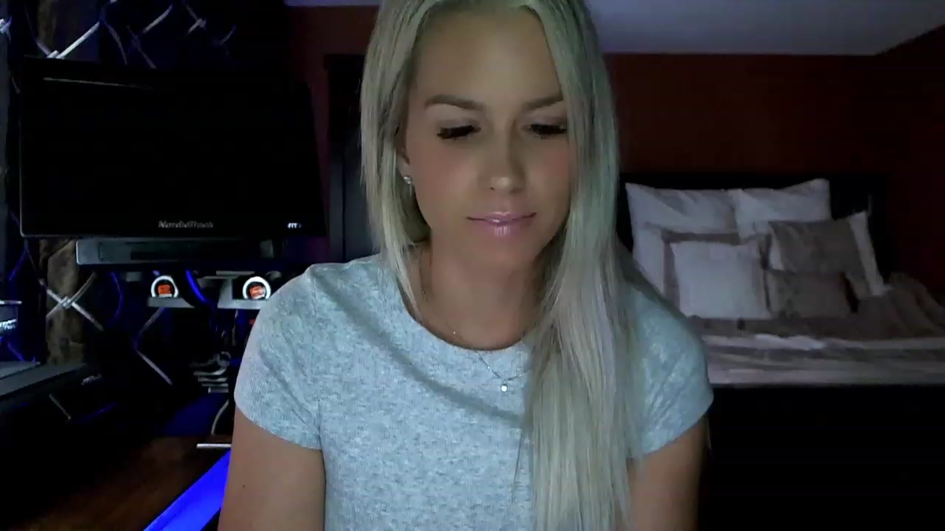 Gallery image thumbnail from Cora9's myfreecams stream on, 08/23/2023, 05:54 image 12 of 20