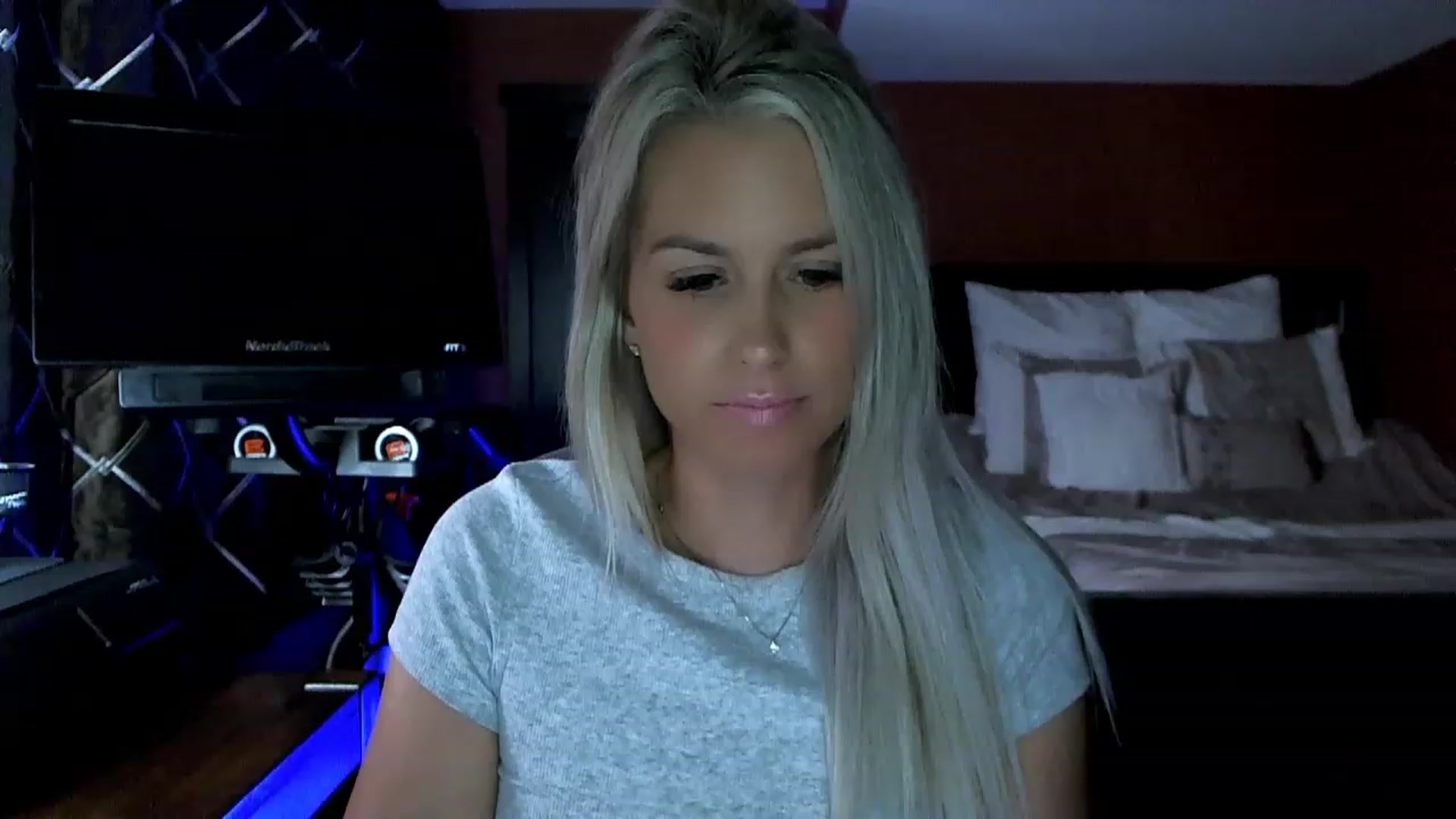 Gallery image thumbnail from Cora9's myfreecams stream on, 08/23/2023, 05:54 image 2 of 20