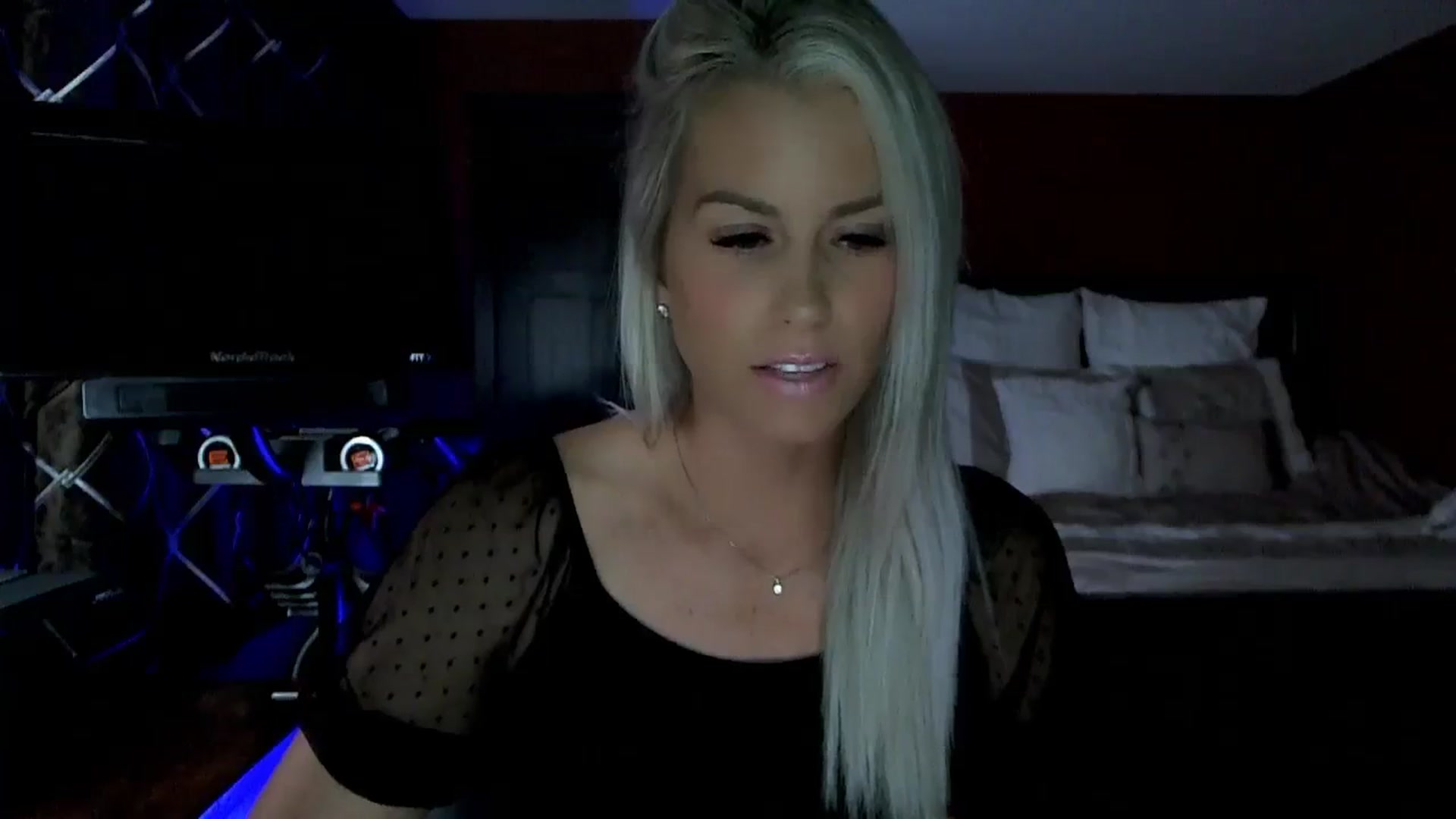 Gallery image thumbnail from Cora9's myfreecams stream on, 08/29/2023, 04:58 image 7 of 20
